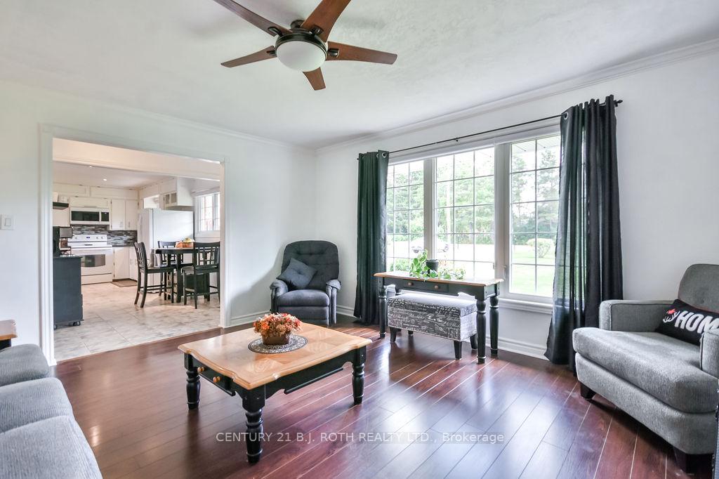 Photo 13 of 1452 County Rd 92, Springwater, Rural Springwater — HOMEH