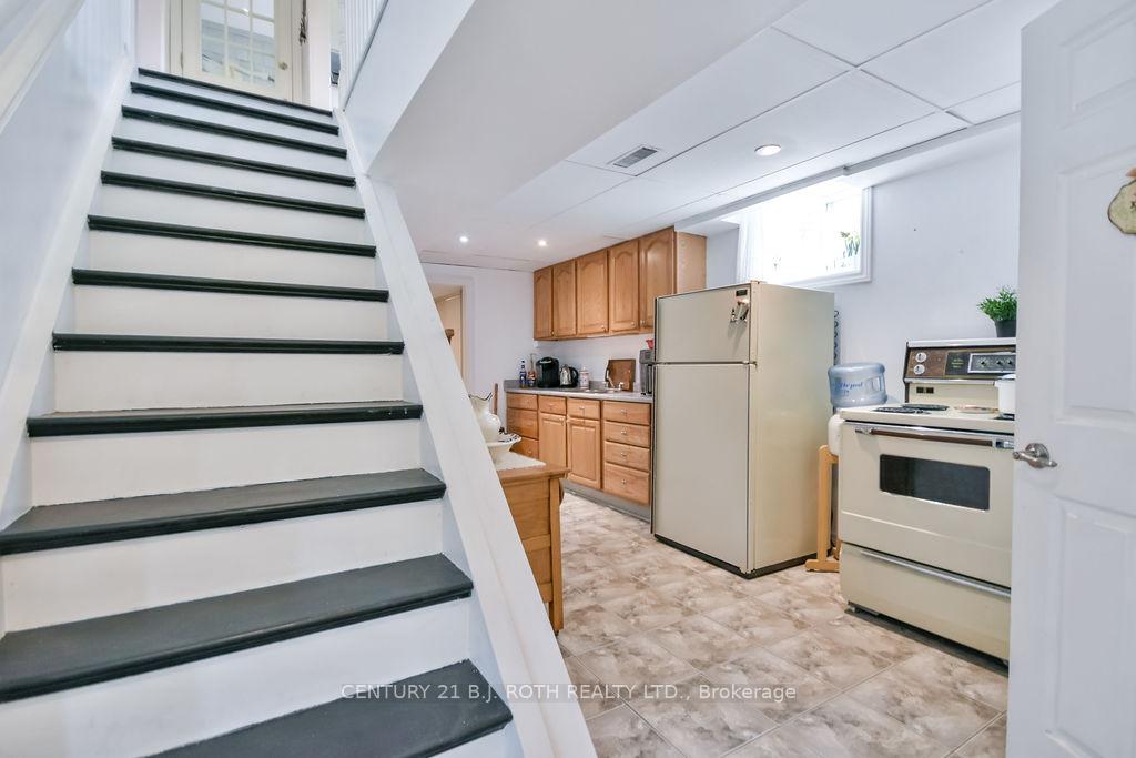 Photo 29 of 1452 County Rd 92, Springwater, Rural Springwater — HOMEH