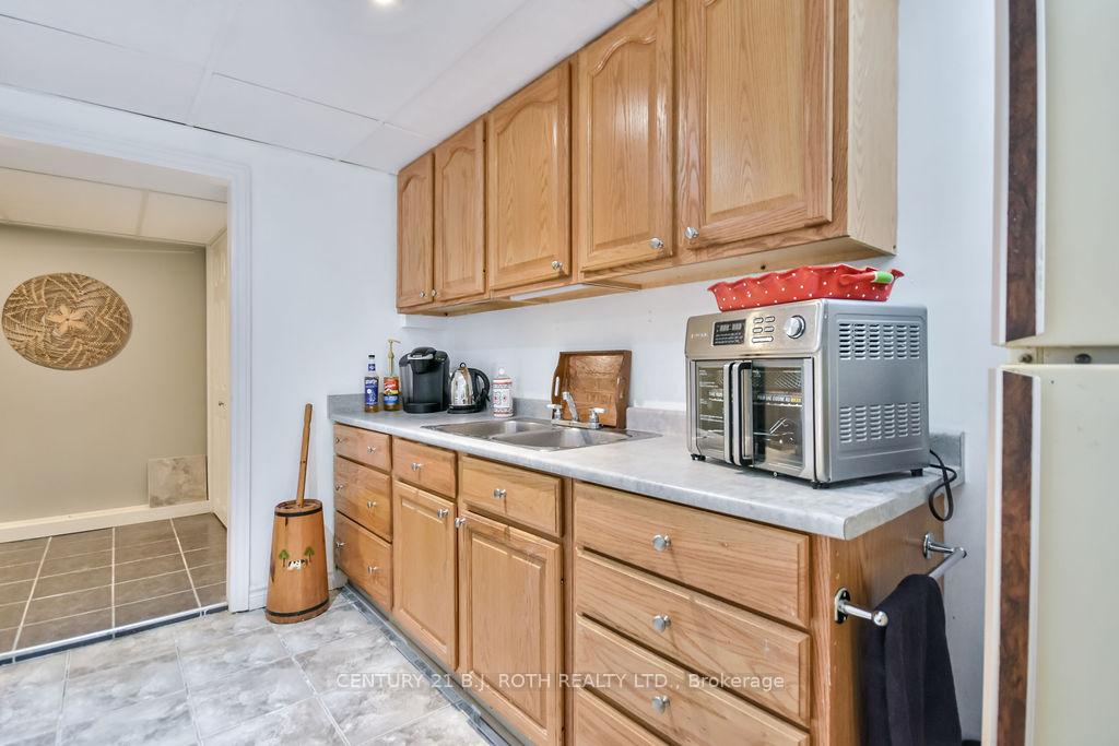 Photo 31 of 1452 County Rd 92, Springwater, Rural Springwater — HOMEH