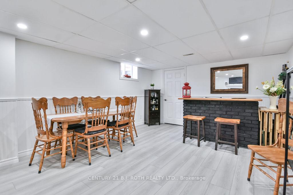 Photo 38 of 1452 County Rd 92, Springwater, Rural Springwater — HOMEH