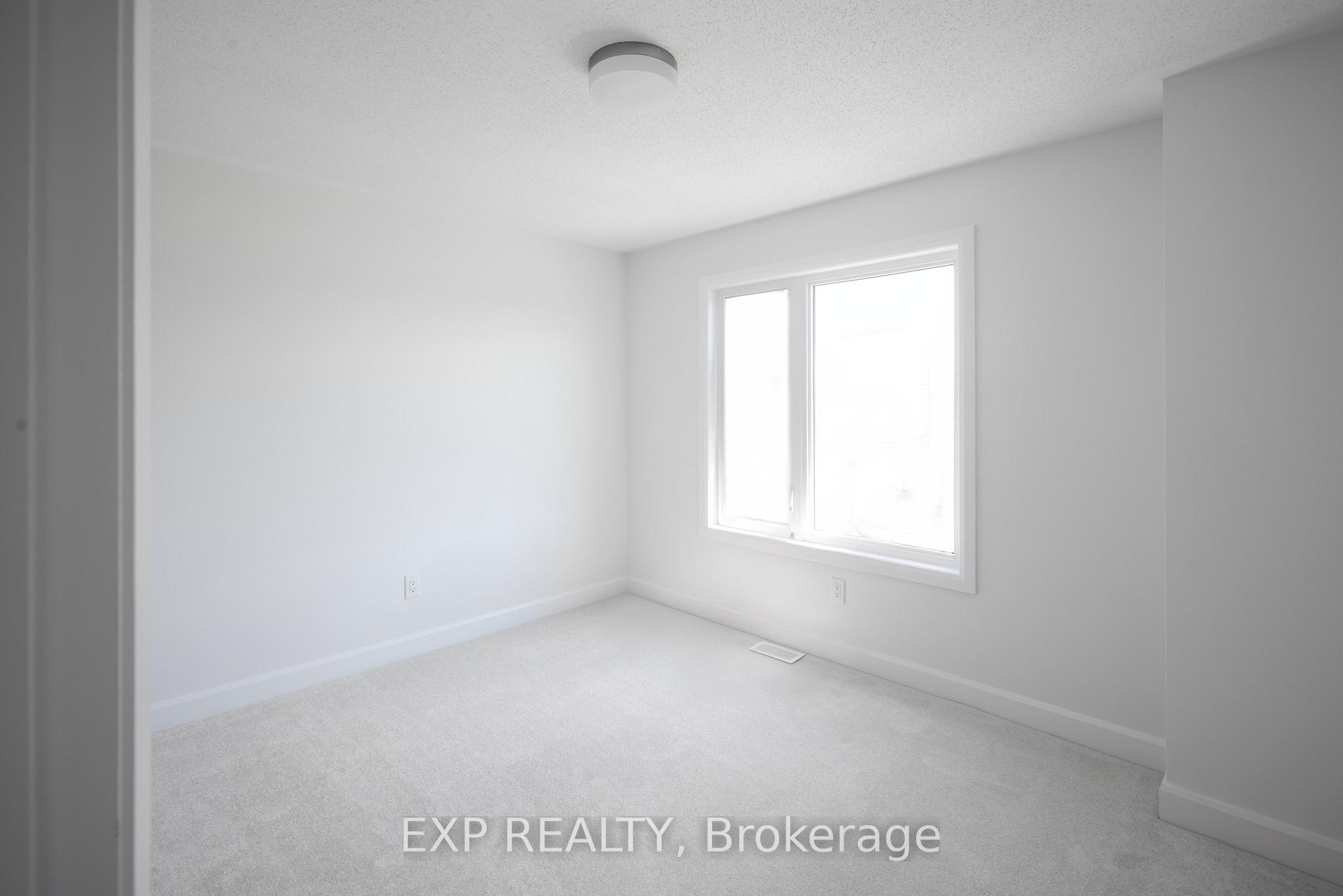 Photo 11 of 509 Roundhouse Crescent, Ottawa, Stittsville (South) — HOMEH
