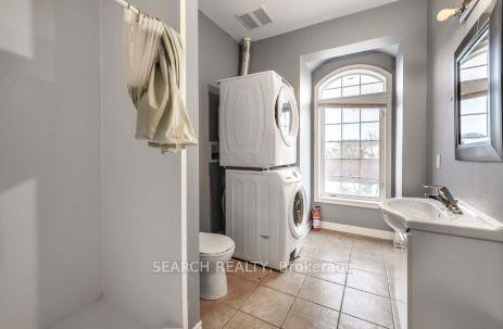 Photo 8 of Unit Upper, 9 Chestnut Street E, St. Catharines, Oakdale — HOMEH