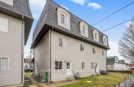 Photo 10 of Unit Upper, 9 Chestnut Street E, St. Catharines, Oakdale — HOMEH