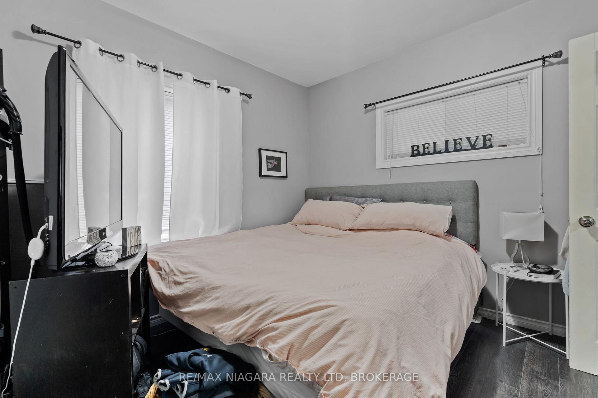 Photo 13 of 47 Chaplin Avenue, St. Catharines, Downtown — HOMEH