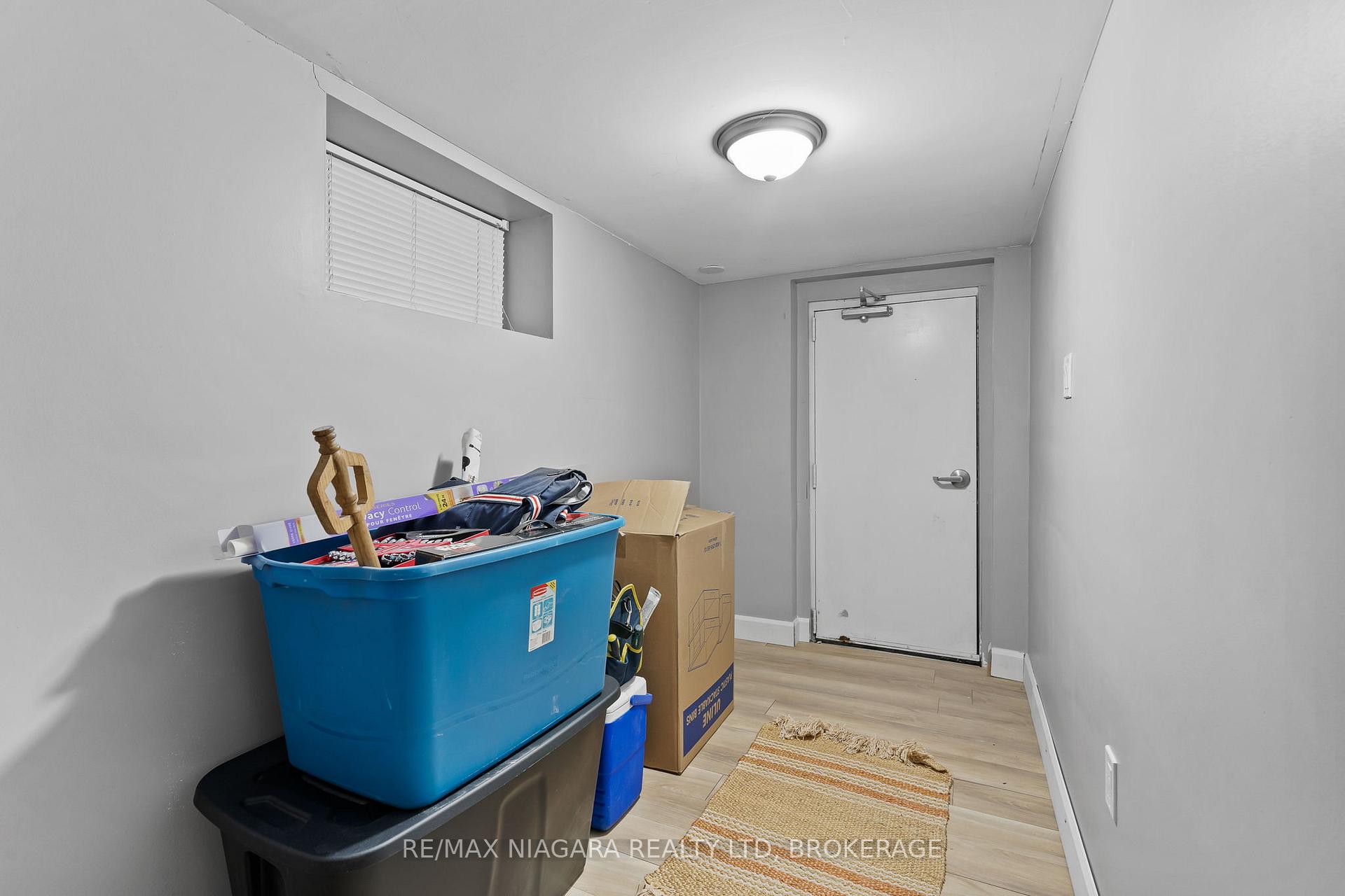 Photo 18 of 47 Chaplin Avenue, St. Catharines, Downtown — HOMEH