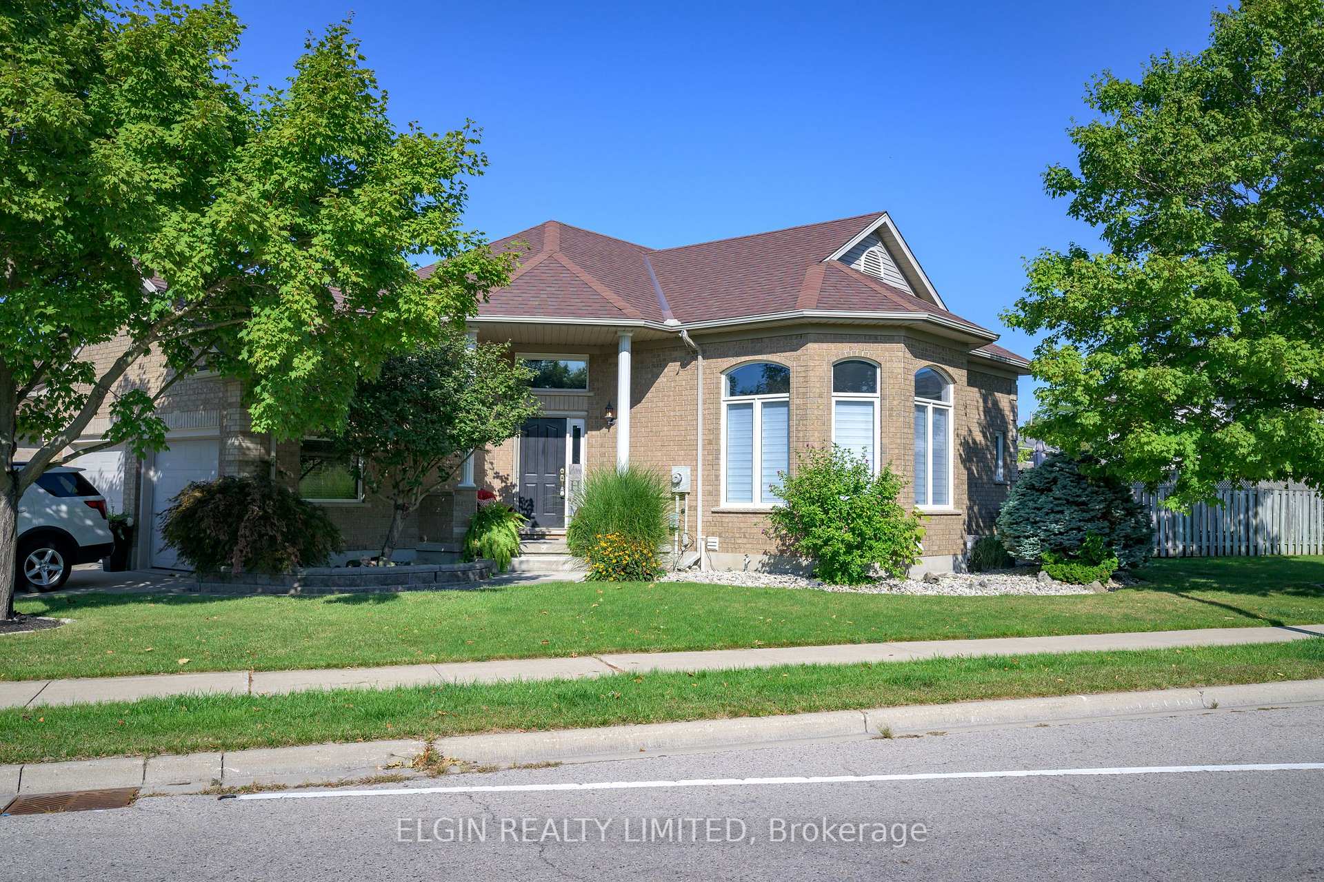Front of 2 Galbraith Court