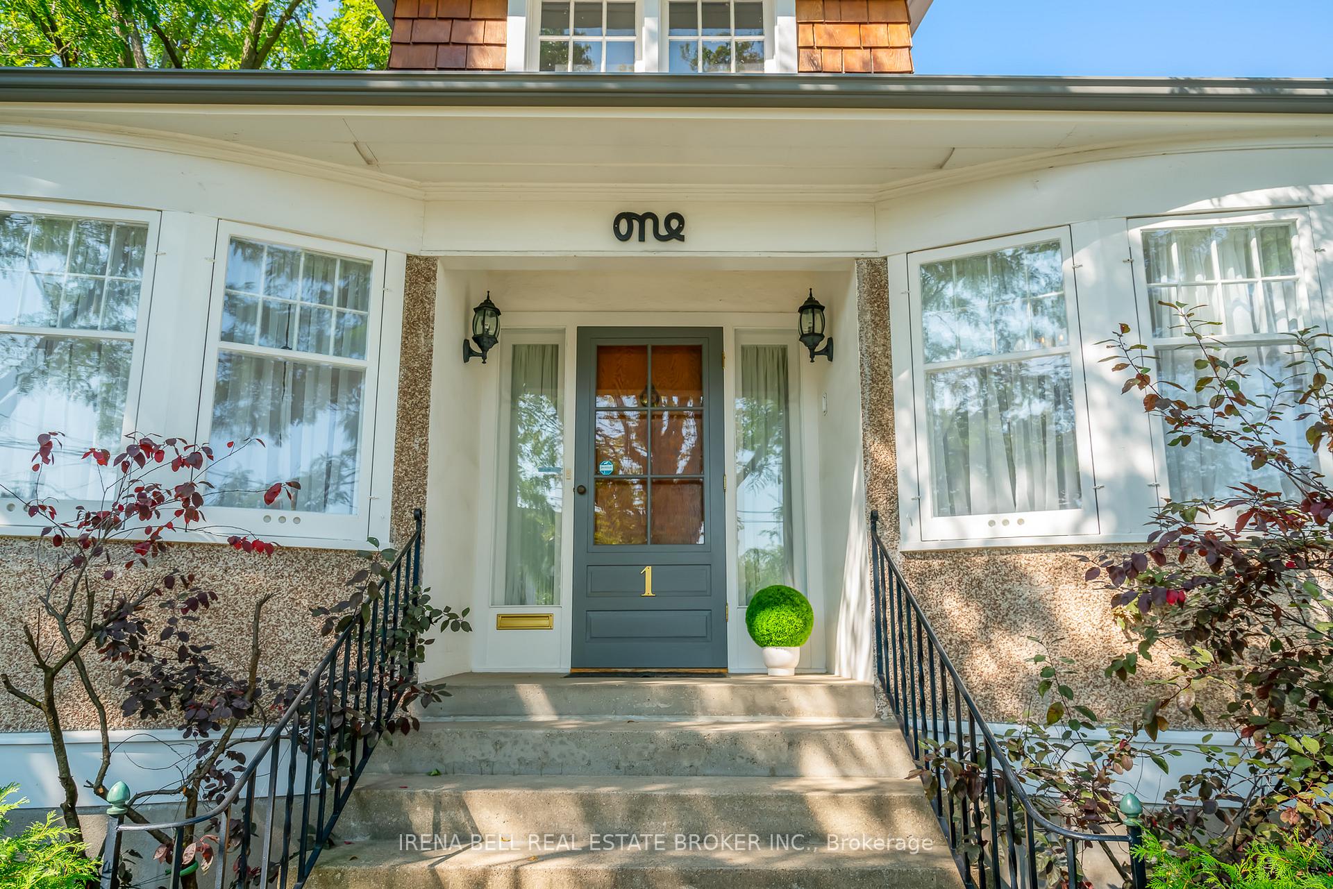 Photo 4 of 1 Mitchell Street, St. Catharines, E. Chester — HOMEH