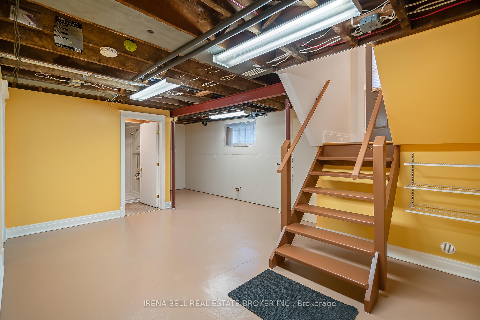 Photo 33 of 1 Mitchell Street, St. Catharines, E. Chester — HOMEH