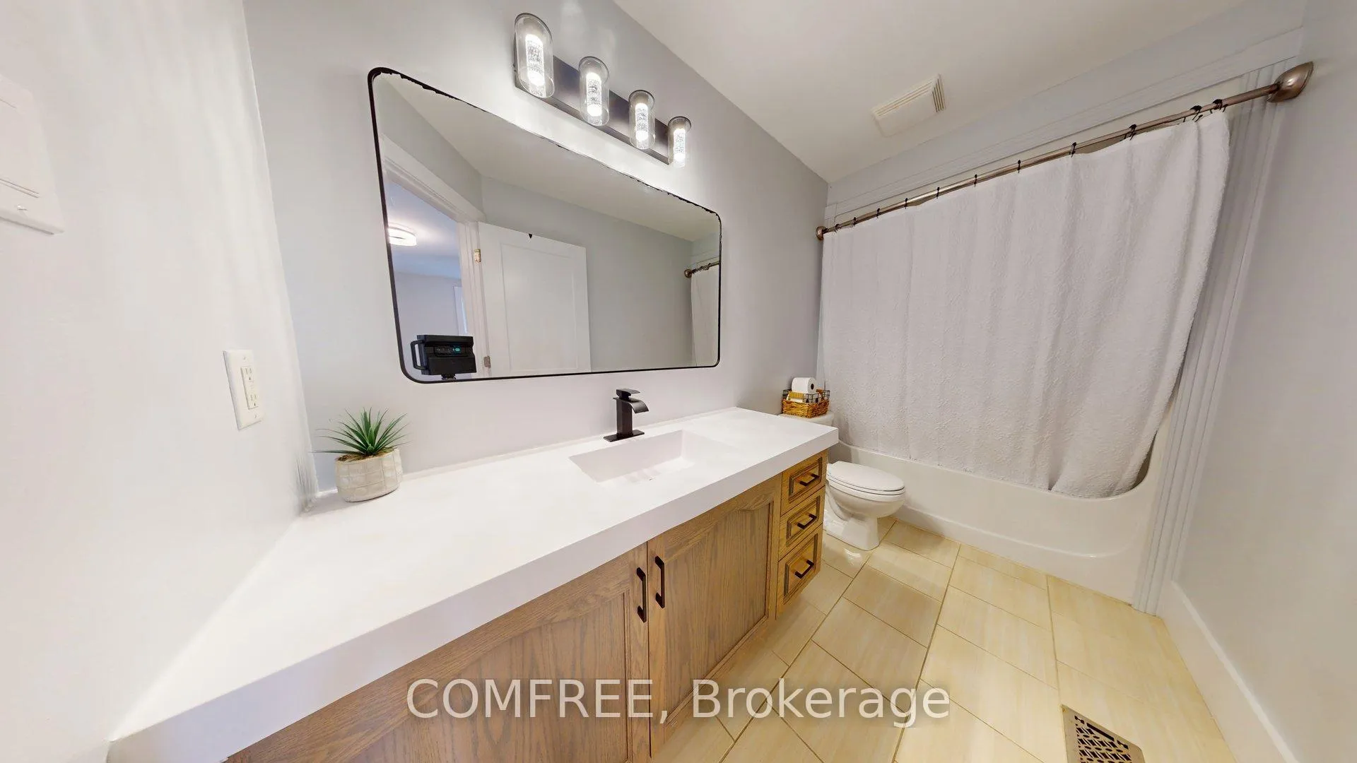 Photo 22 of 70 Sirocco Crescent, Ottawa, Stittsville (North) — HOMEH