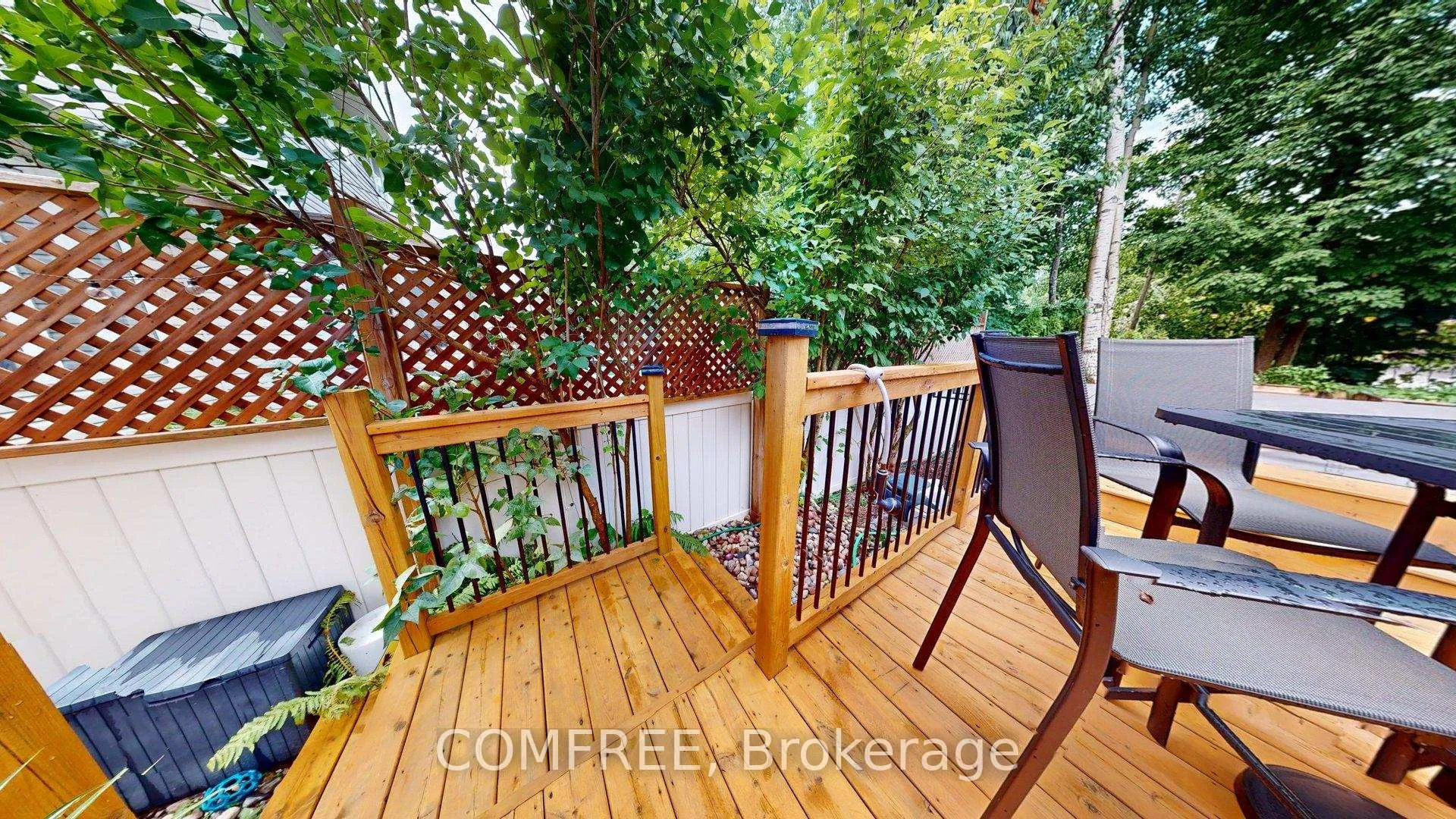 Photo 35 of 70 Sirocco Crescent, Ottawa, Stittsville (North) — HOMEH