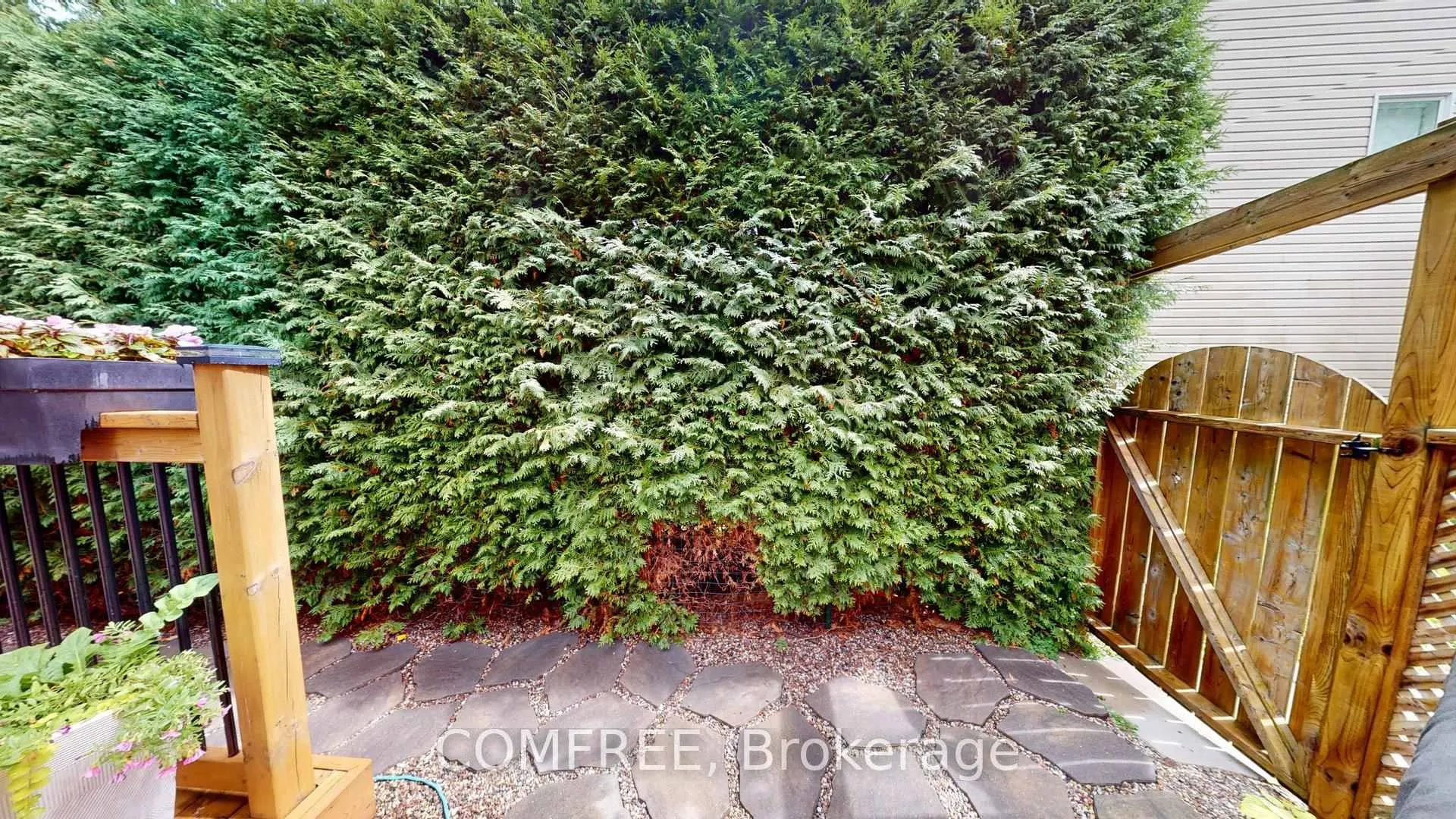 Photo 38 of 70 Sirocco Crescent, Ottawa, Stittsville (North) — HOMEH