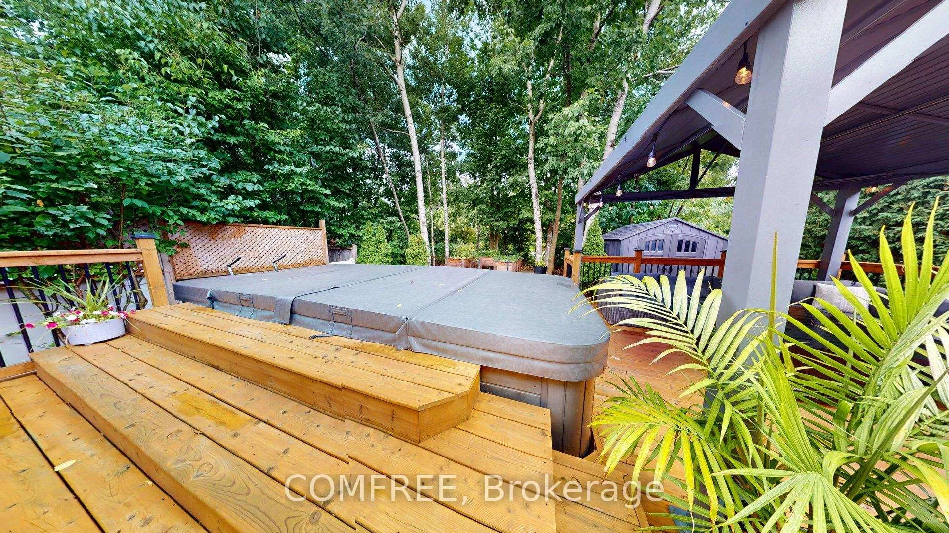 Photo 39 of 70 Sirocco Crescent, Ottawa, Stittsville (North) — HOMEH