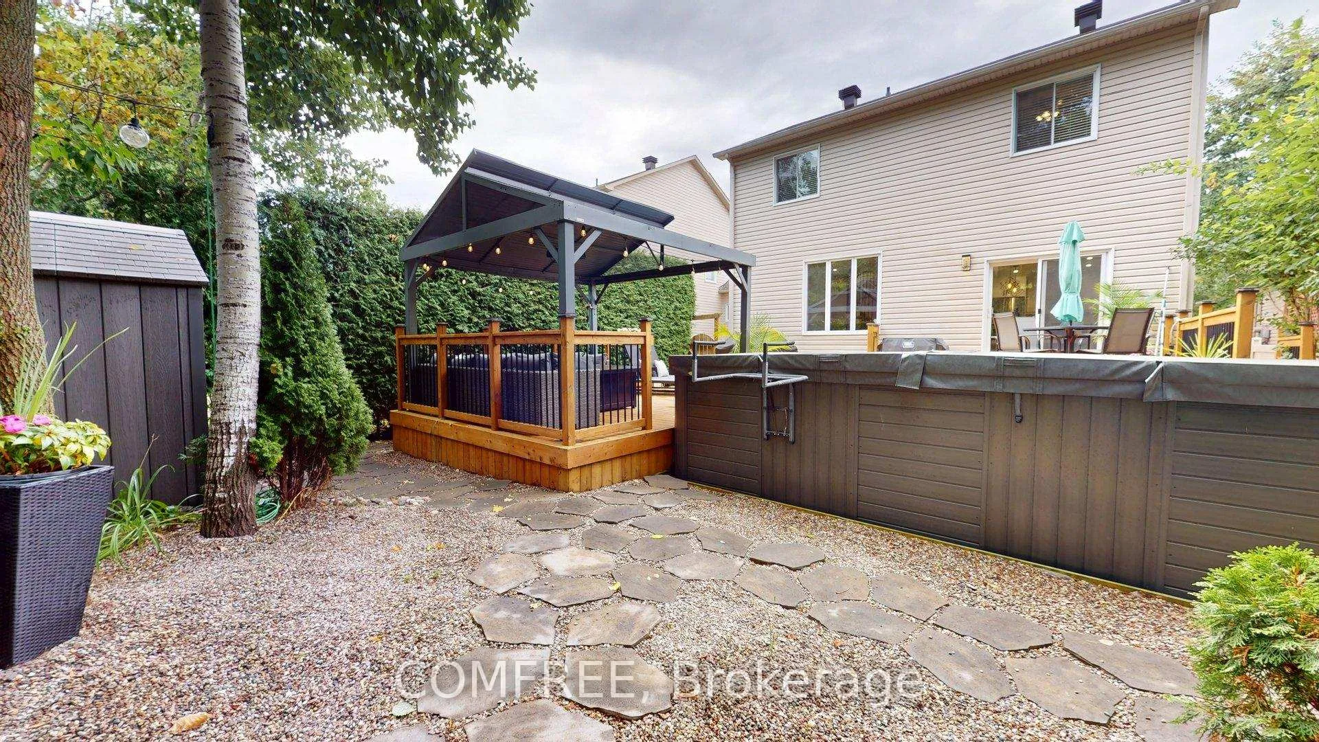 Photo 44 of 70 Sirocco Crescent, Ottawa, Stittsville (North) — HOMEH