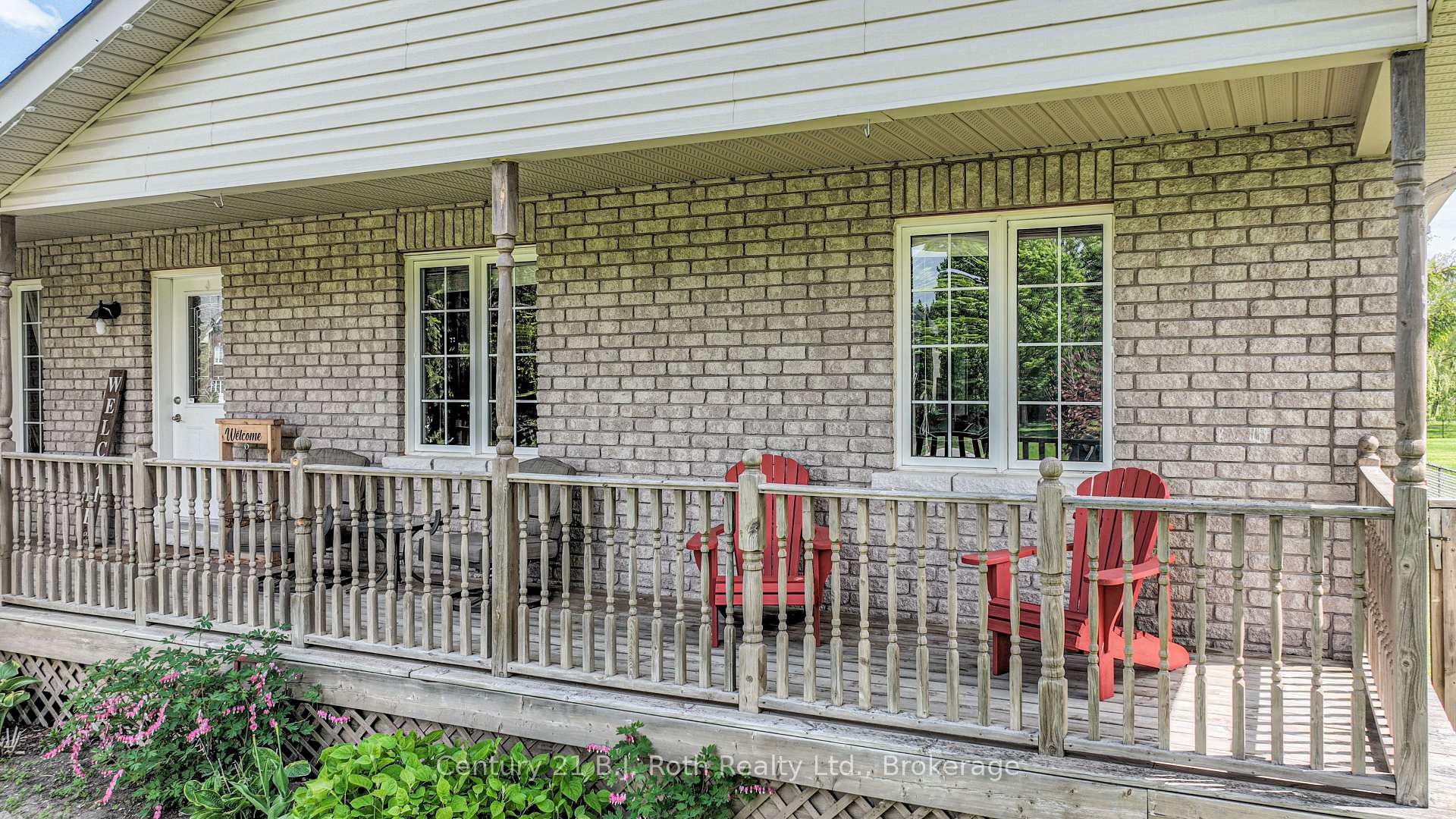 Photo 8 of 28 Marl Creek Drive, Springwater, Phelpston — HOMEH