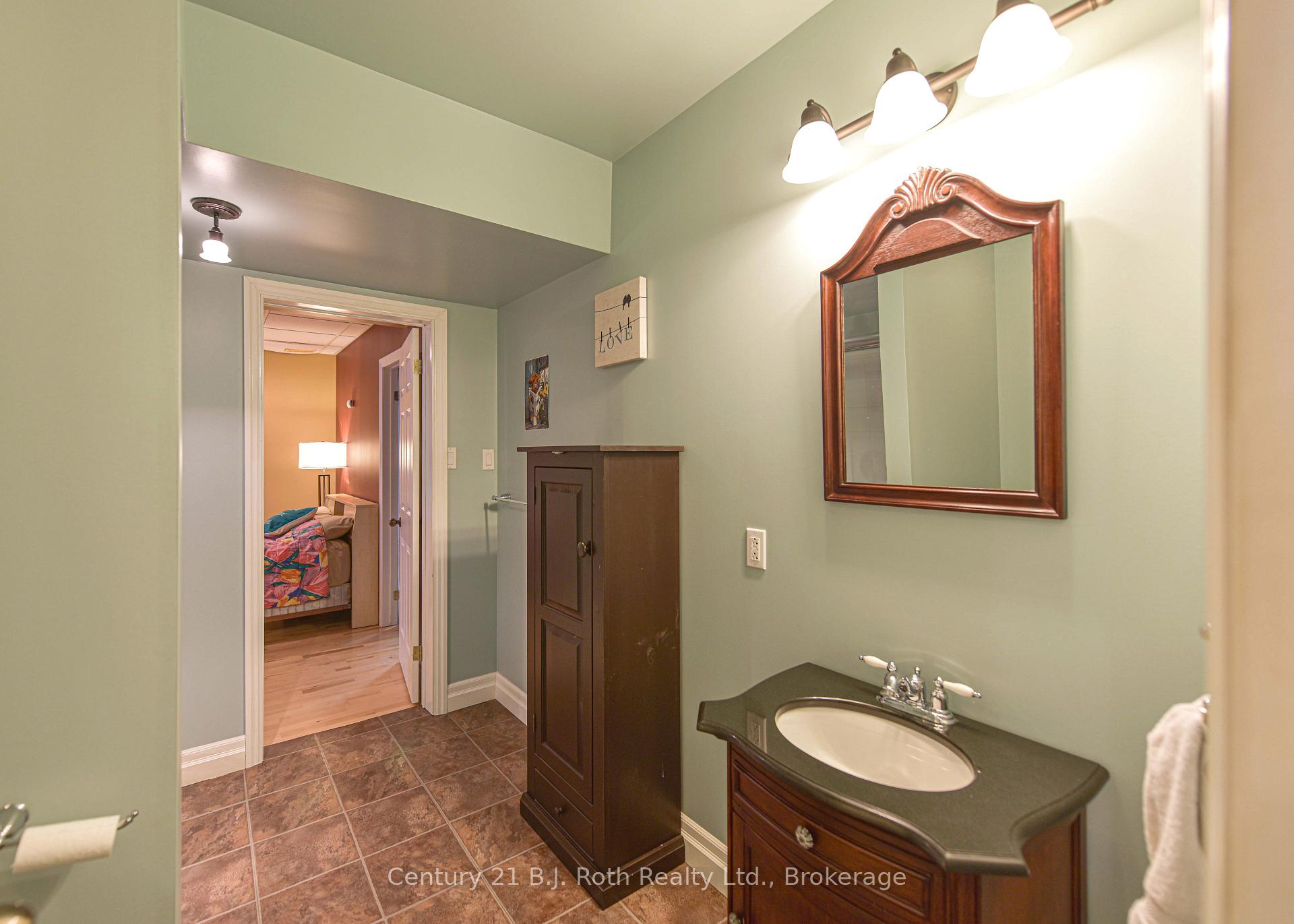 Photo 35 of 28 Marl Creek Drive, Springwater, Phelpston — HOMEH