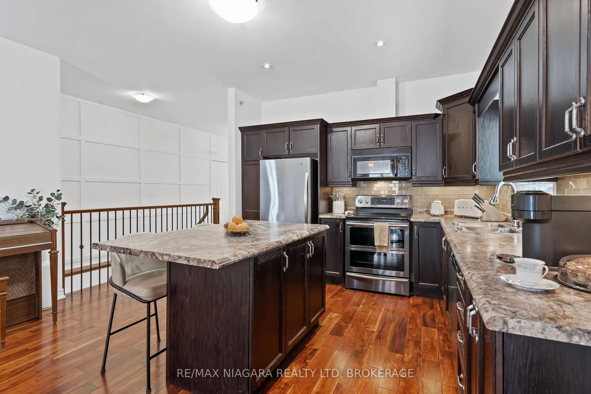 Photo 11 of 13 Corbin Street, St. Catharines, Oakdale — HOMEH