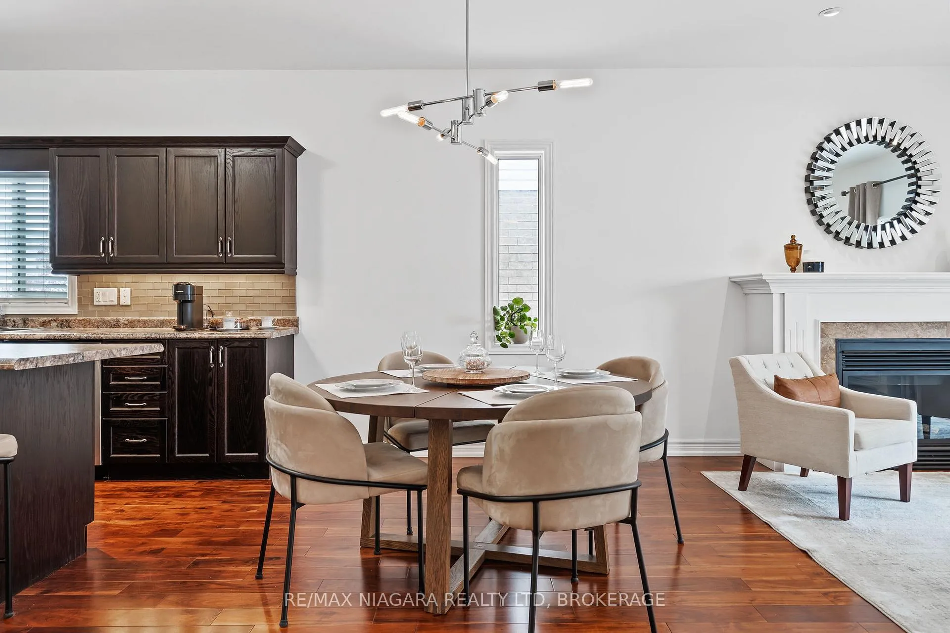 Photo 12 of 13 Corbin Street, St. Catharines, Oakdale — HOMEH
