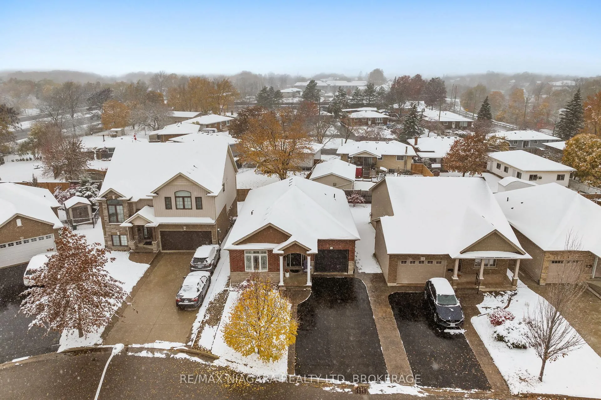 Photo 41 of 13 Corbin Street, St. Catharines, Oakdale — HOMEH