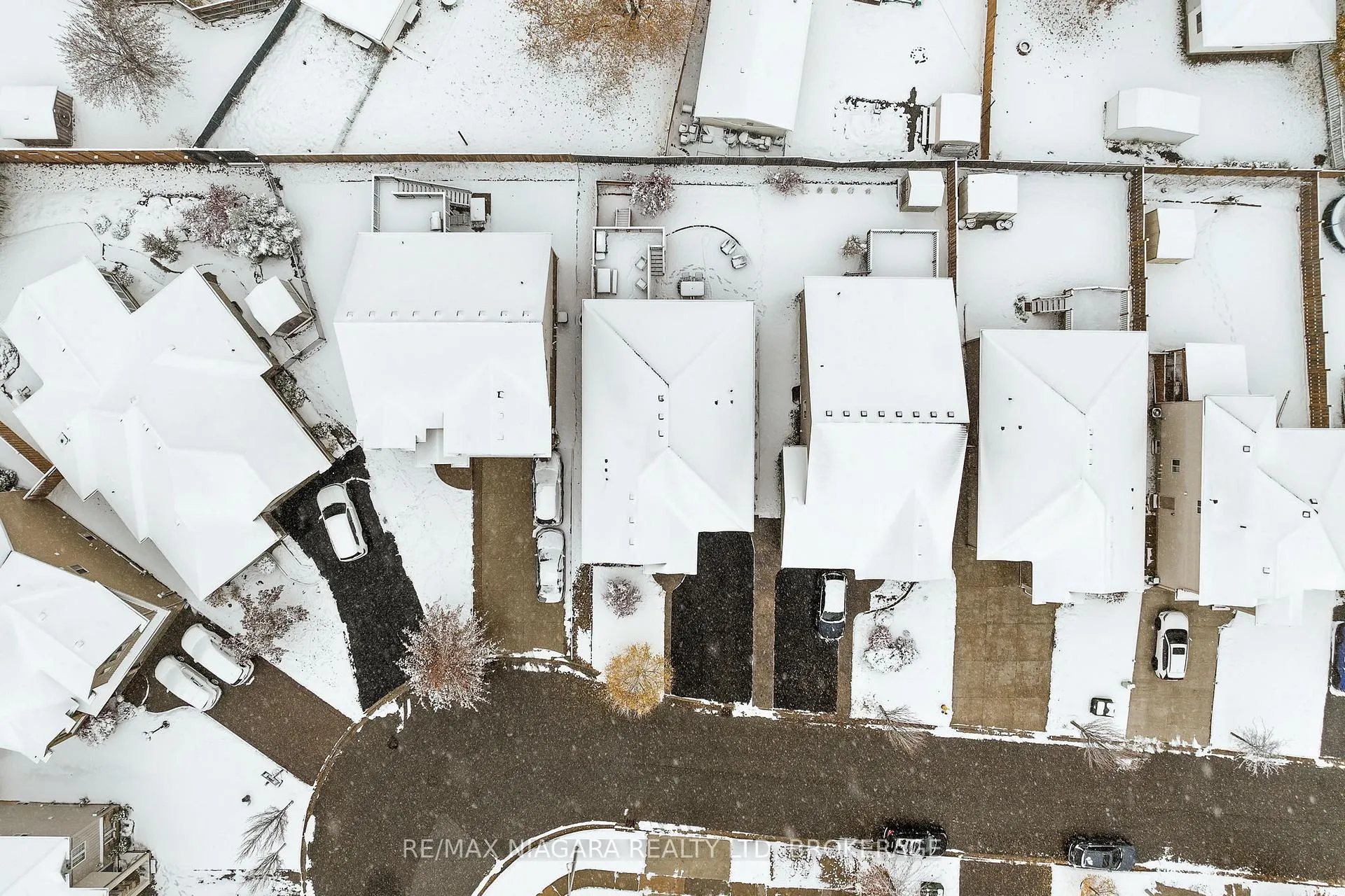 Photo 46 of 13 Corbin Street, St. Catharines, Oakdale — HOMEH