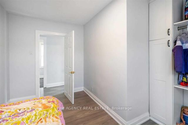 Photo 11 of 452 Niagara Street, St. Catharines, Vine/Linwell — HOMEH