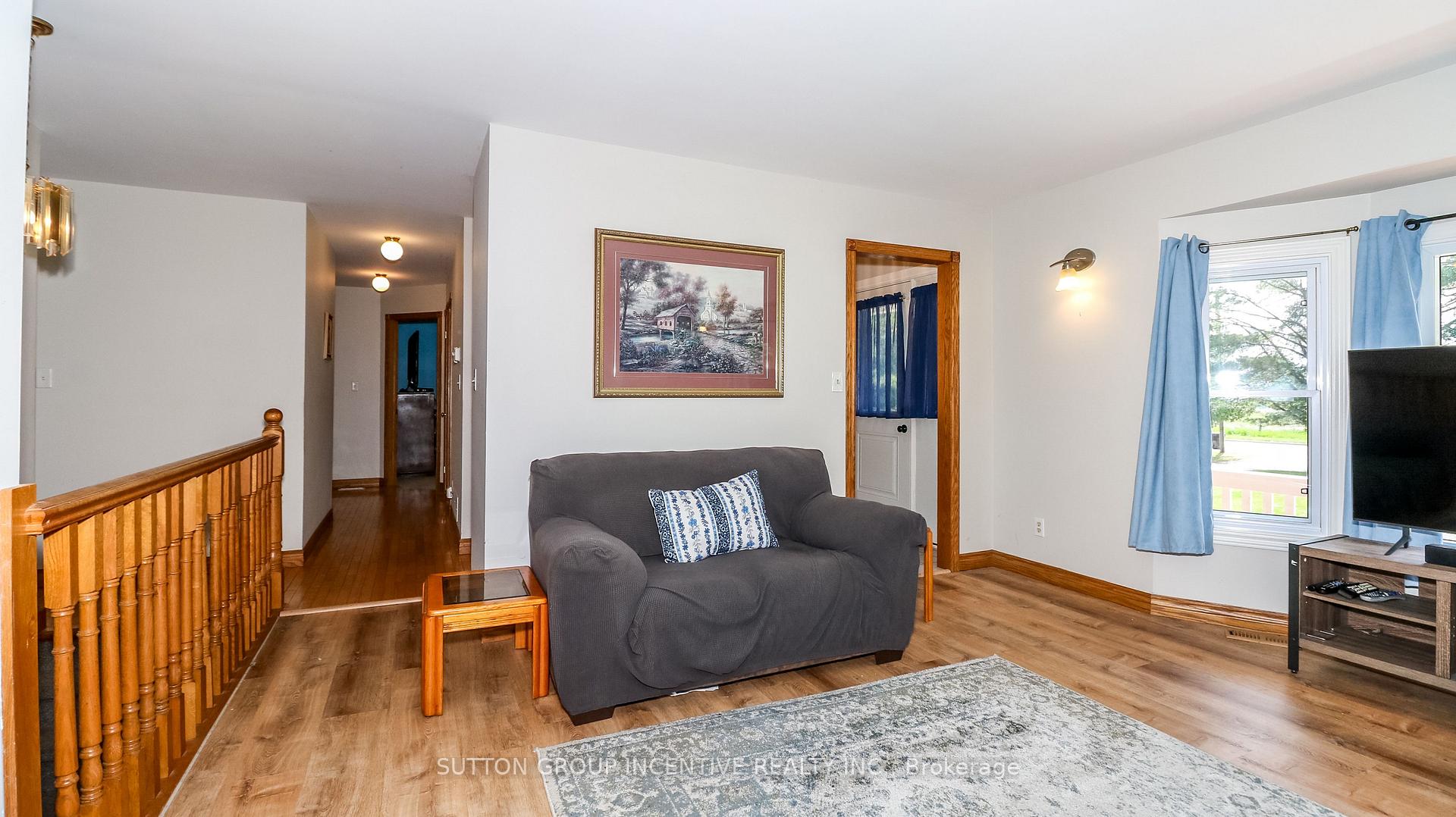 Photo 12 of 54 Mill Street E, Springwater, Hillsdale — HOMEH