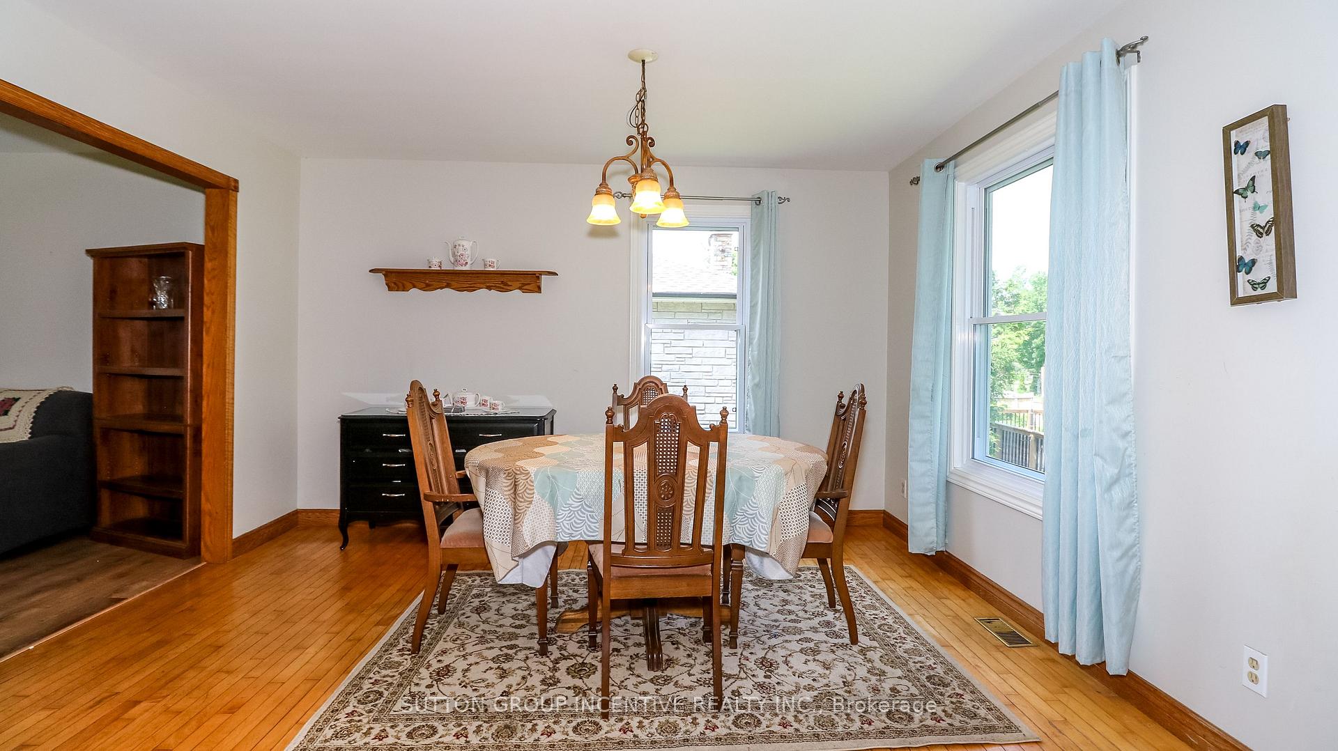 Photo 13 of 54 Mill Street E, Springwater, Hillsdale — HOMEH