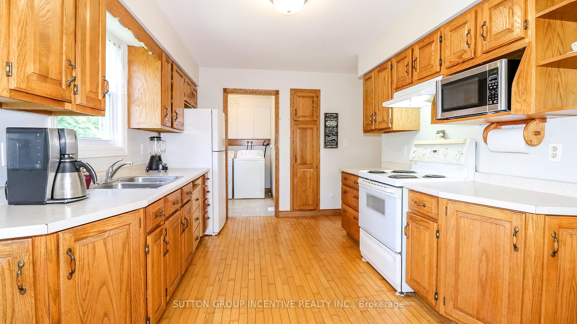 Photo 15 of 54 Mill Street E, Springwater, Hillsdale — HOMEH