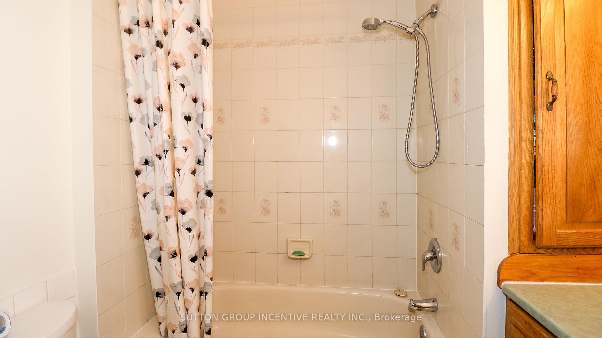 Photo 21 of 54 Mill Street E, Springwater, Hillsdale — HOMEH