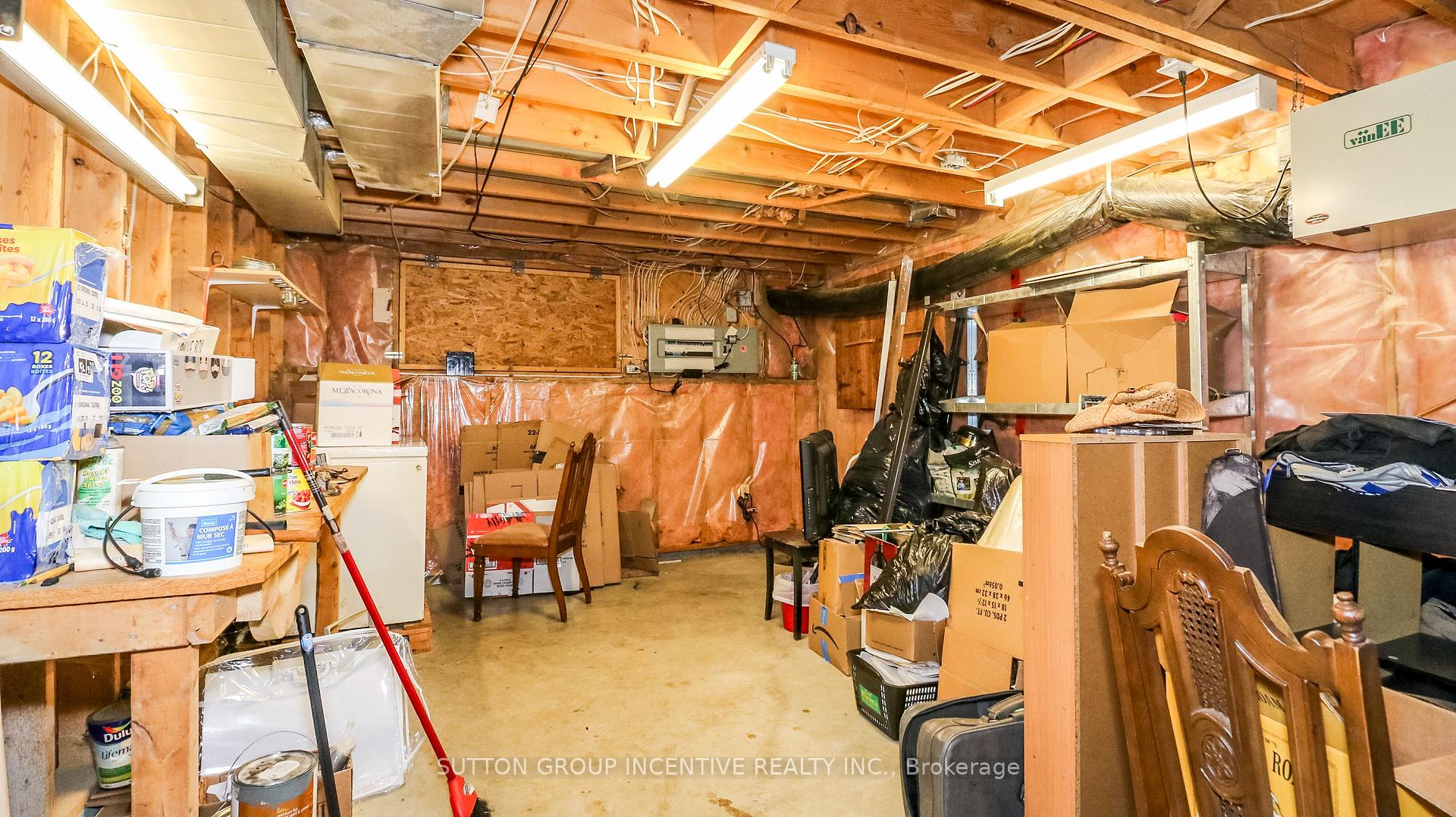 Photo 34 of 54 Mill Street E, Springwater, Hillsdale — HOMEH