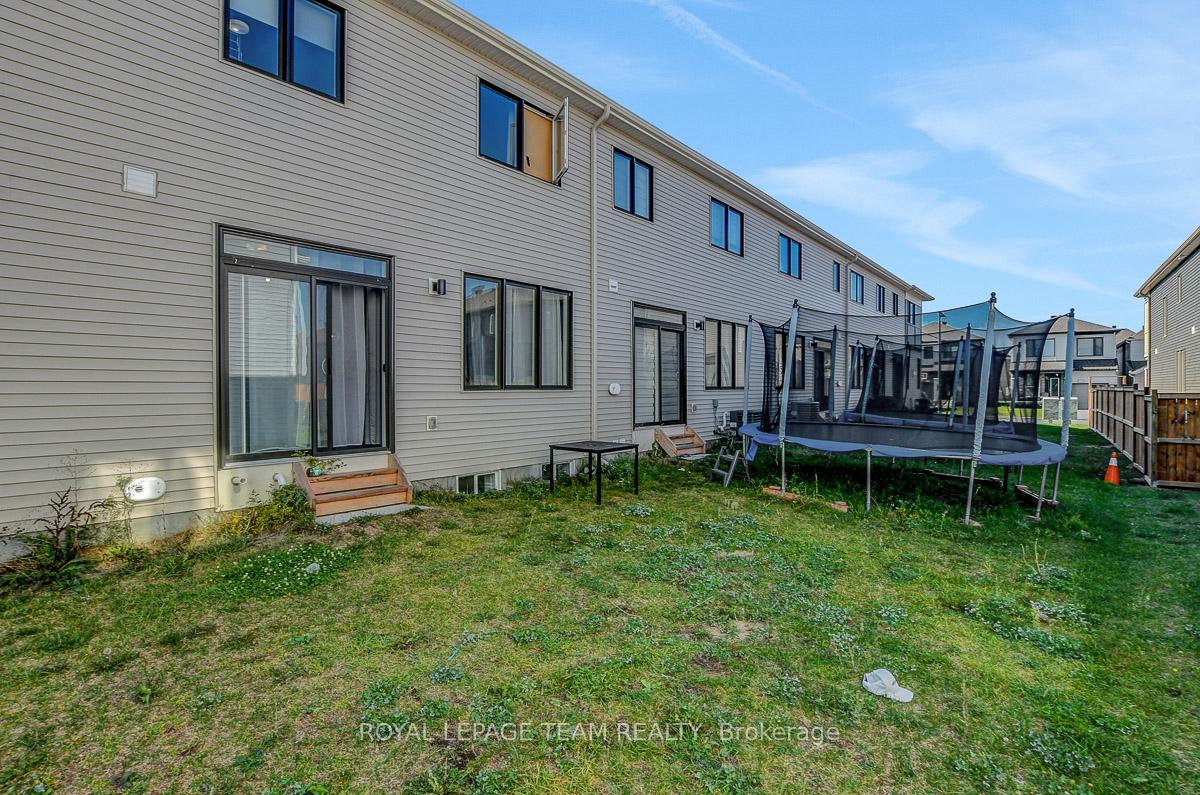 Photo 41 of 163 Yearling Circle, Ottawa, Goulbourn Twp From Franktown Rd/South To Rideau — HOMEH