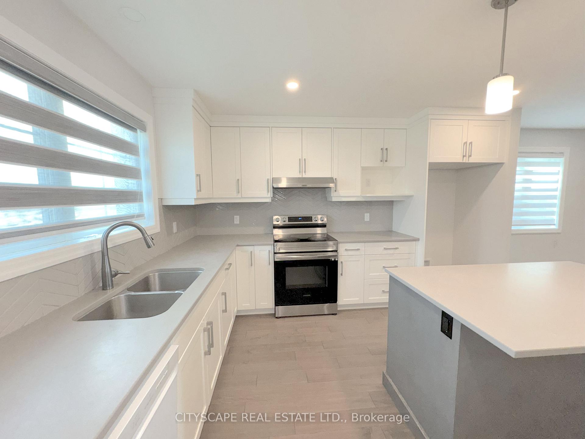 Photo 8 of 118 Benjamin Parkway, St. Thomas — HOMEH