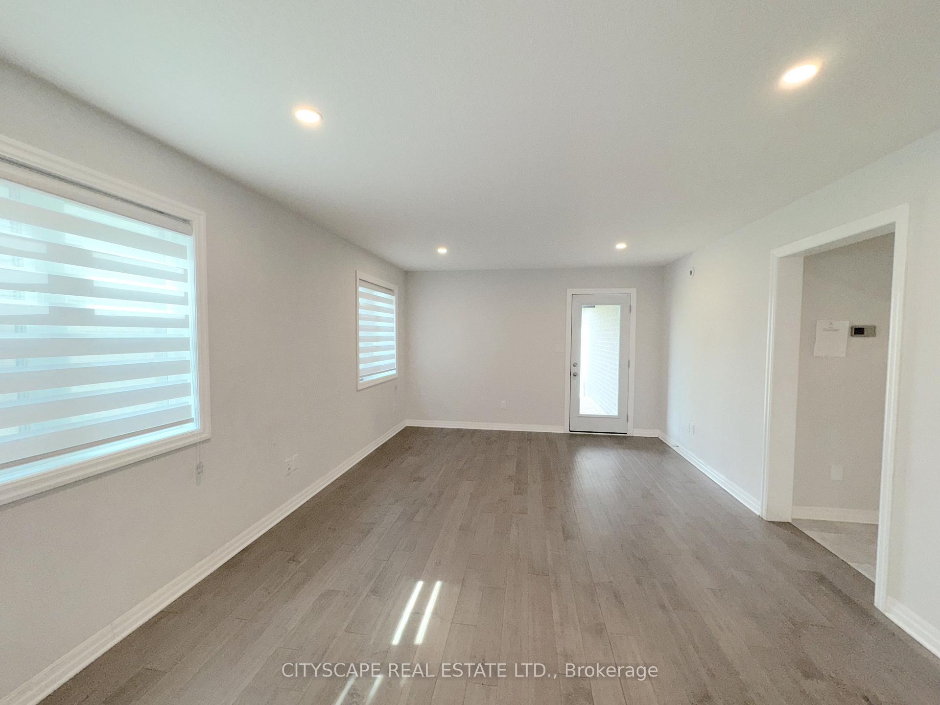 Photo 11 of 118 Benjamin Parkway, St. Thomas — HOMEH