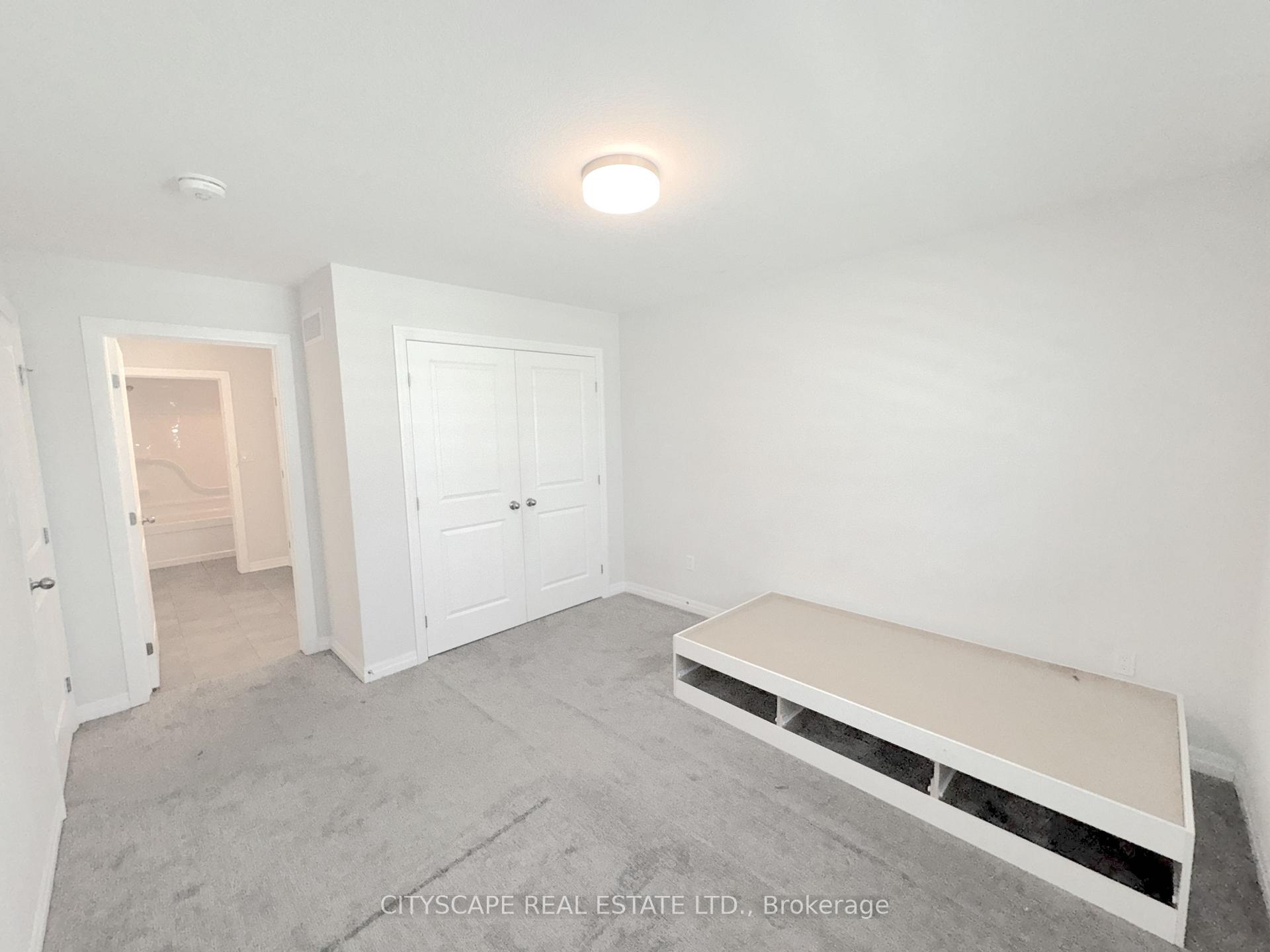 Photo 33 of 118 Benjamin Parkway, St. Thomas — HOMEH