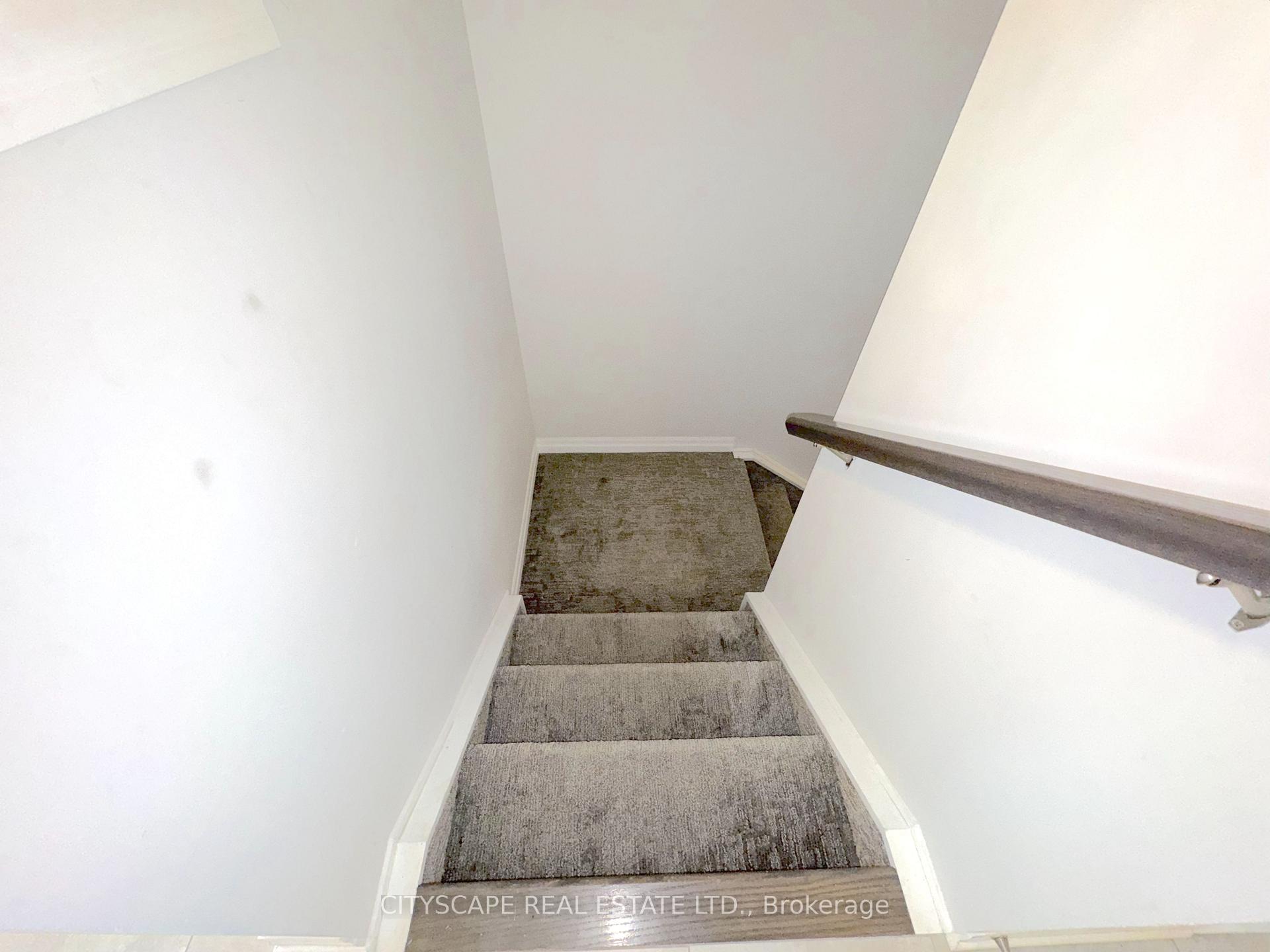 Photo 34 of 118 Benjamin Parkway, St. Thomas — HOMEH