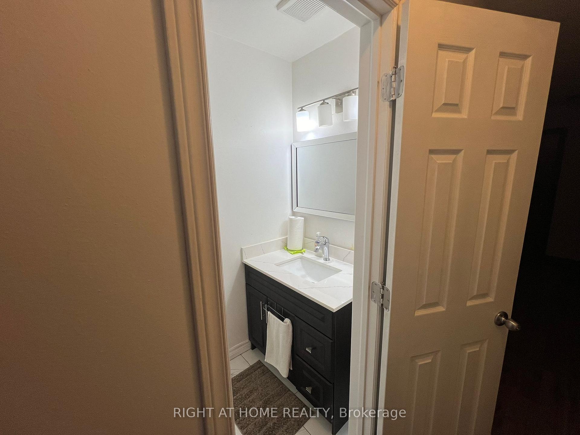 Photo 17 of 146 St Augustine Drive, St. Catharines, Secord Woods — HOMEH