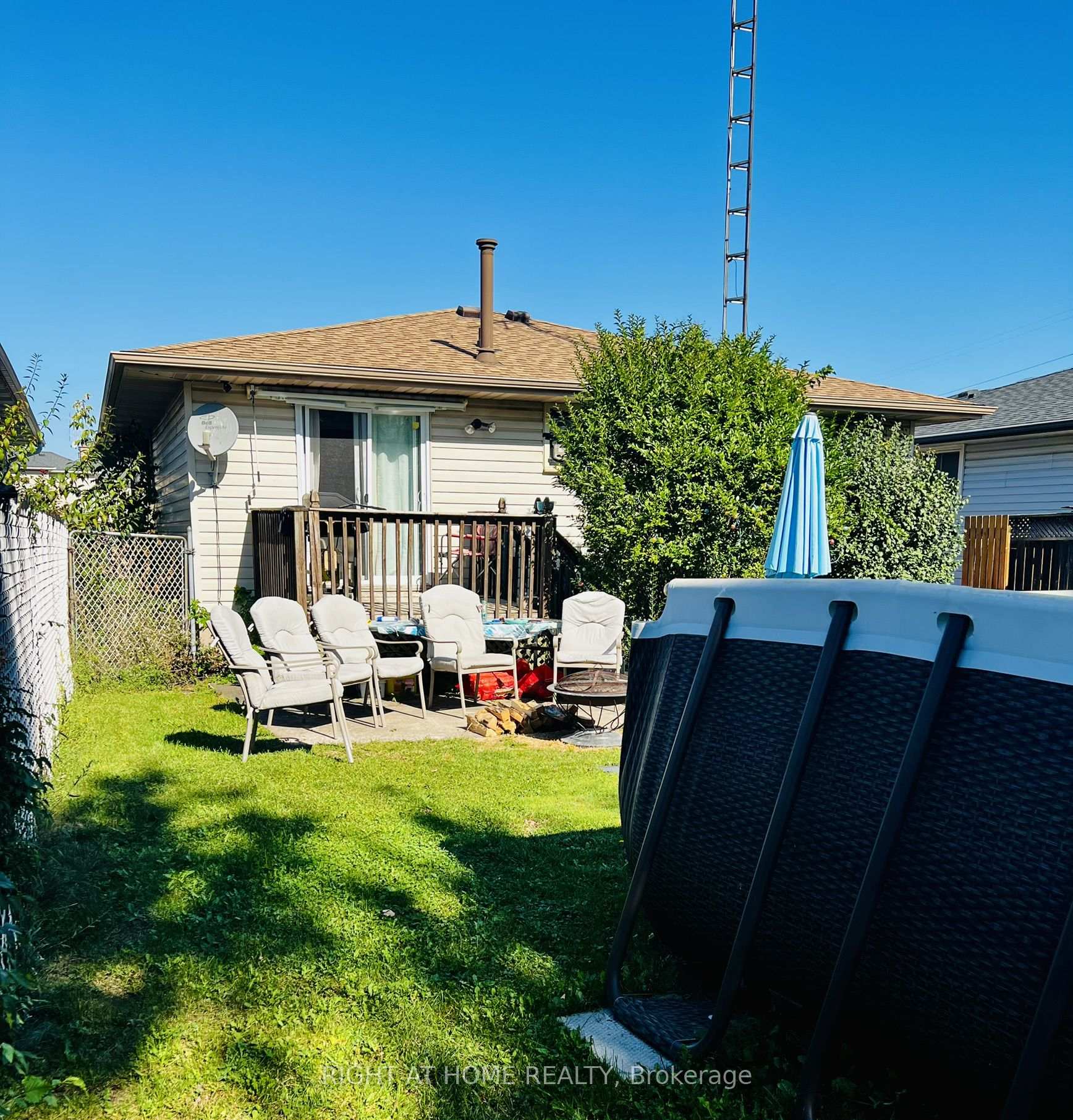 Photo 24 of 146 St Augustine Drive, St. Catharines, Secord Woods — HOMEH