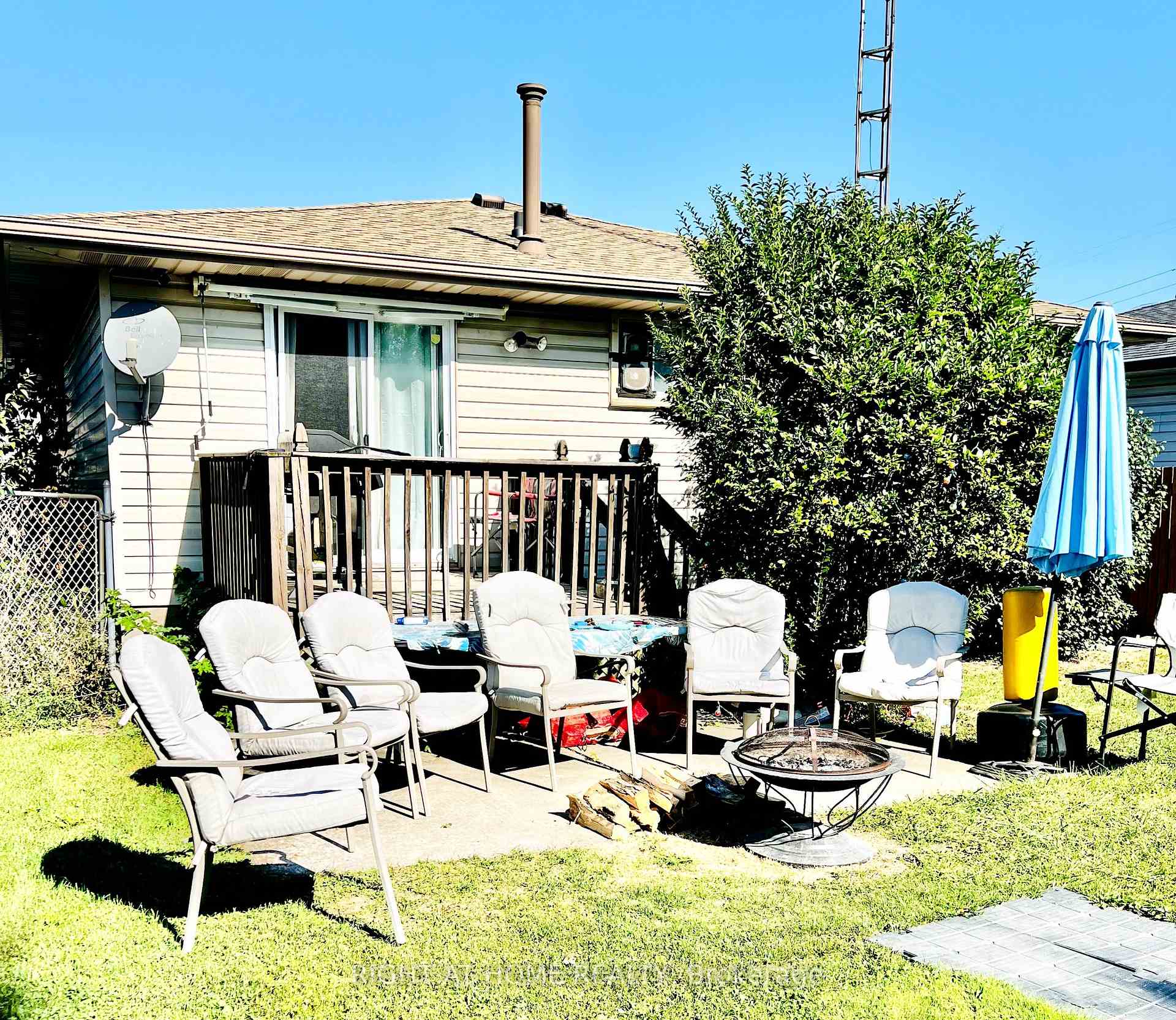 Photo 25 of 146 St Augustine Drive, St. Catharines, Secord Woods — HOMEH