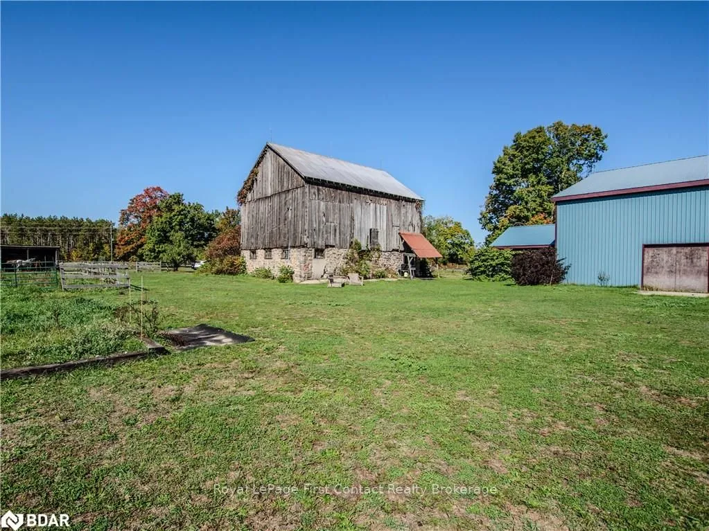 Photo 22 of 2041 Flos Rd Four W, Springwater, Rural Springwater — HOMEH