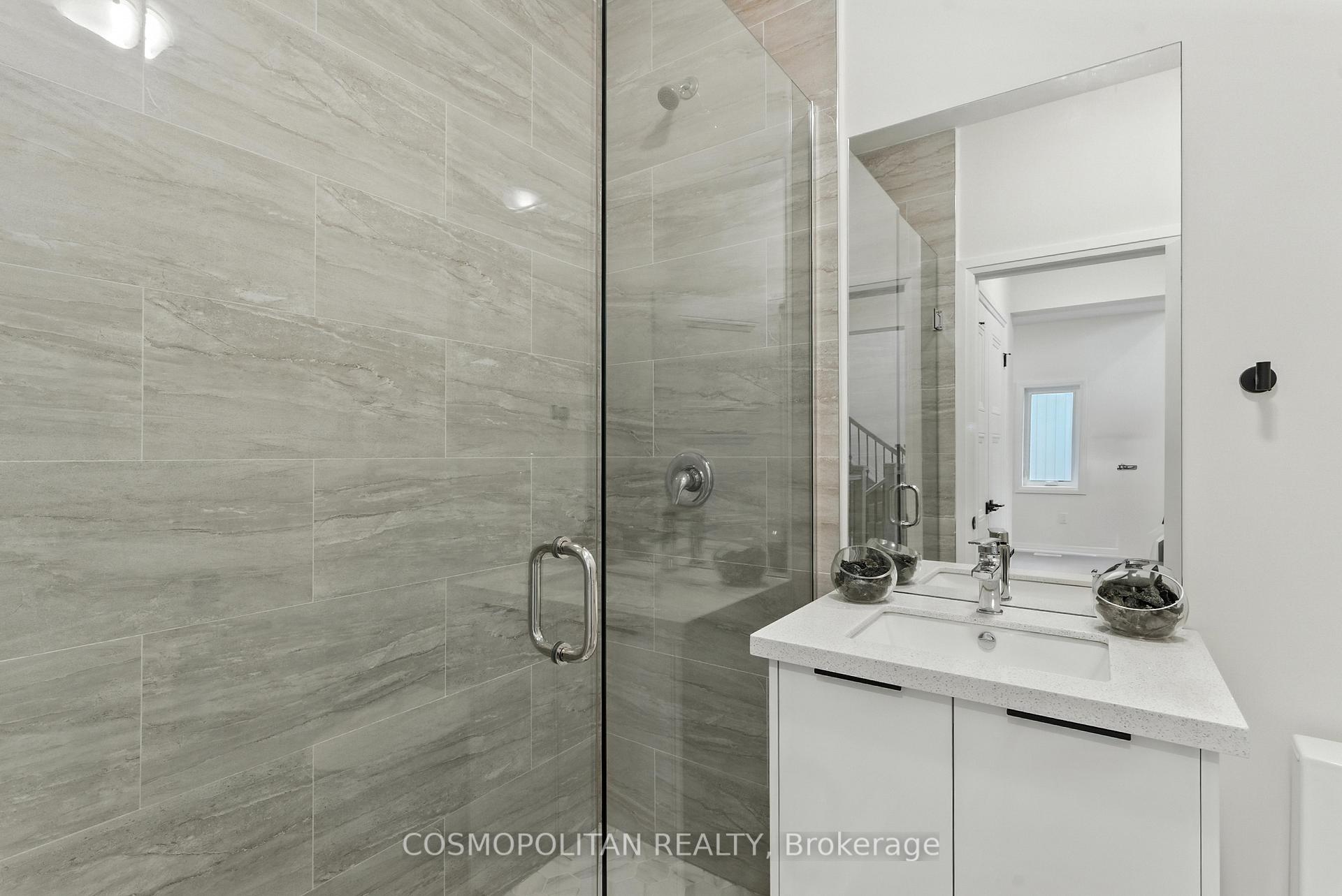 Photo 16 of 71 B Bradley Street, St. Catharines, Burleigh Hill — HOMEH