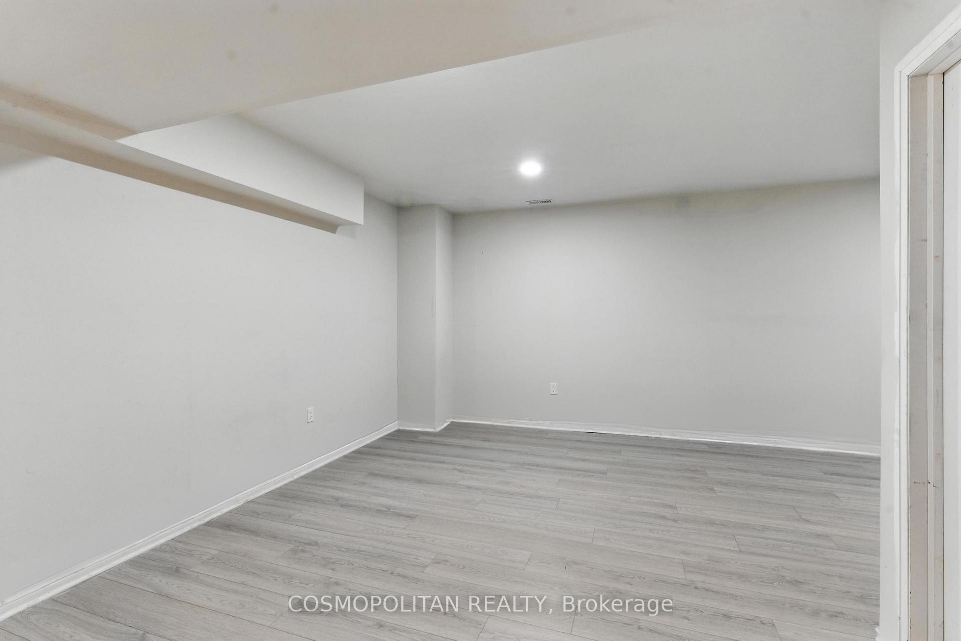 Photo 35 of 71 B Bradley Street, St. Catharines, Burleigh Hill — HOMEH