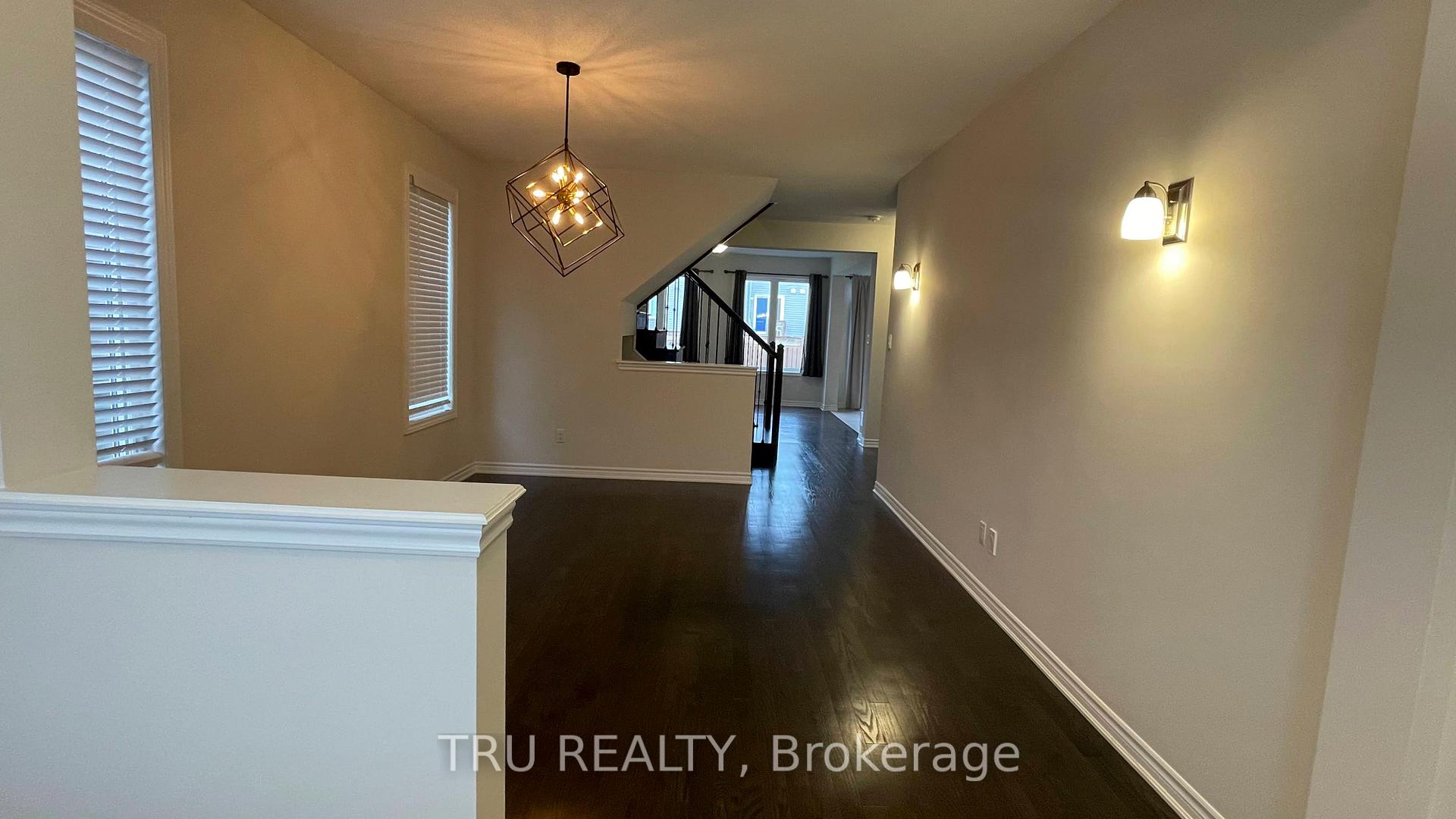 Photo 3 of 834 Stallion Crescent SW, Ottawa, Stittsville (South) — HOMEH