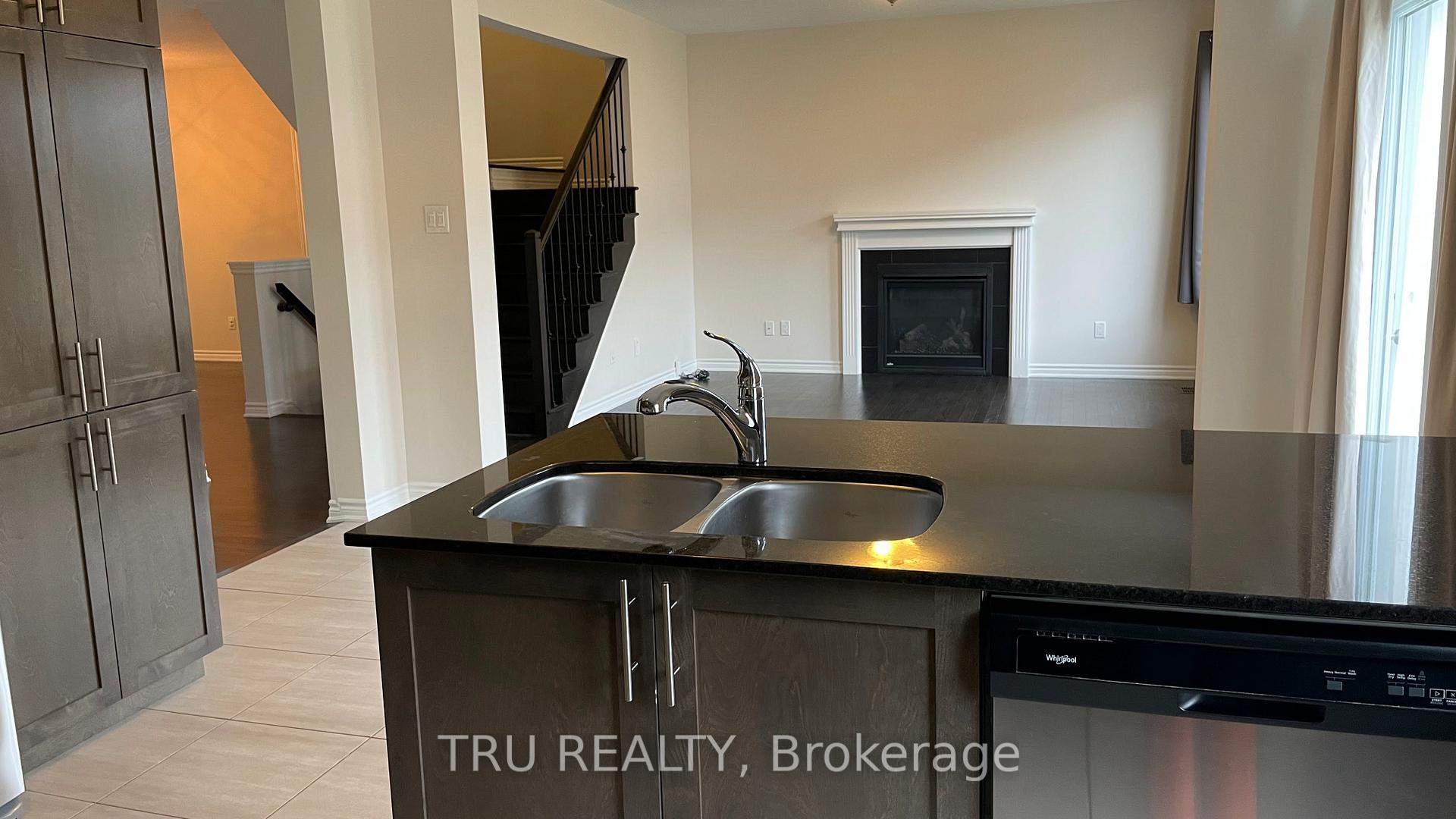 Photo 6 of 834 Stallion Crescent SW, Ottawa, Stittsville (South) — HOMEH