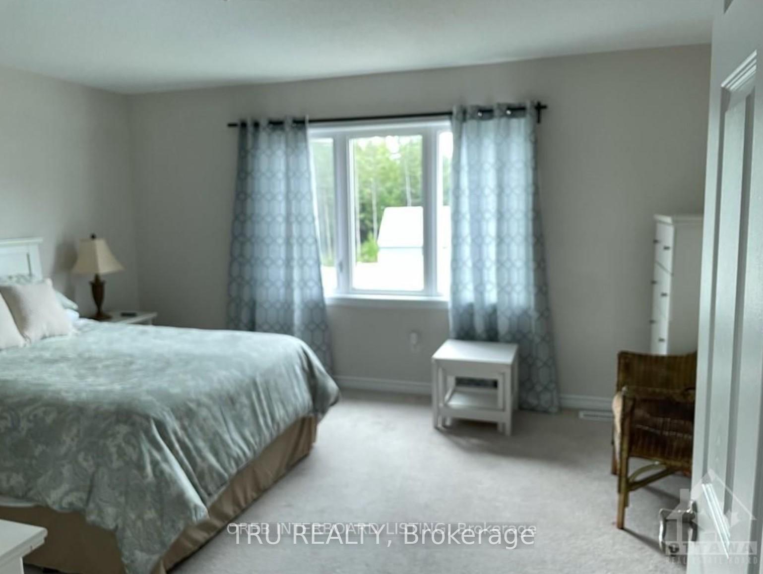 Photo 15 of 834 Stallion Crescent SW, Ottawa, Stittsville (South) — HOMEH