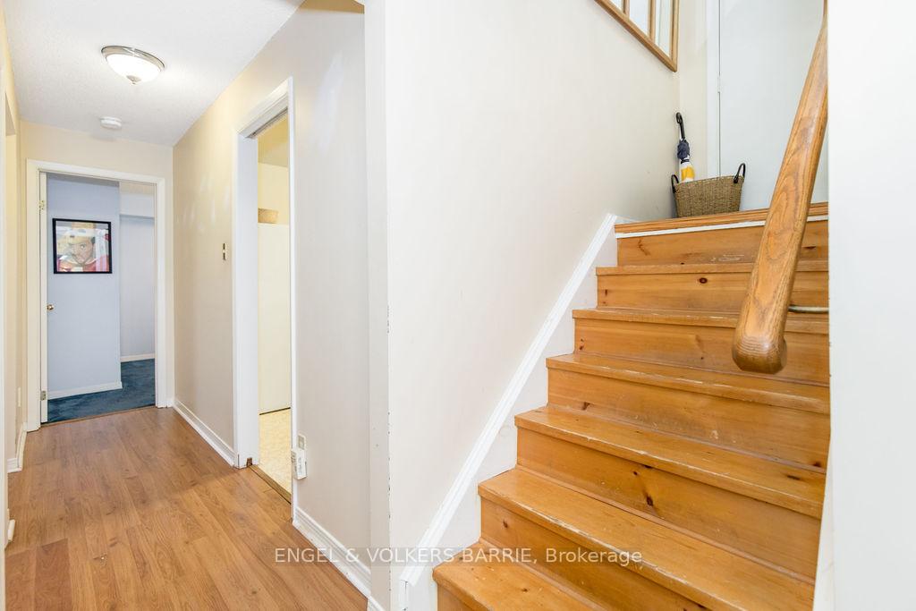 Photo 27 of 41 Willow Landing Road, Springwater, Midhurst — HOMEH