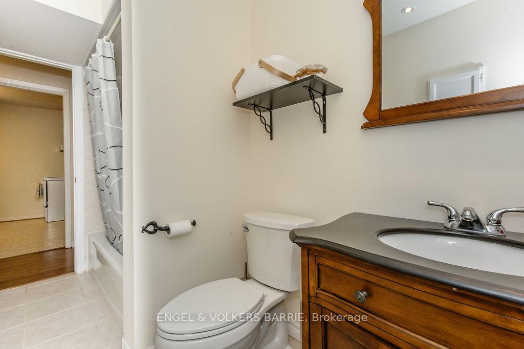 Photo 30 of 41 Willow Landing Road, Springwater, Midhurst — HOMEH