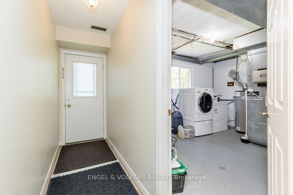 Photo 33 of 41 Willow Landing Road, Springwater, Midhurst — HOMEH