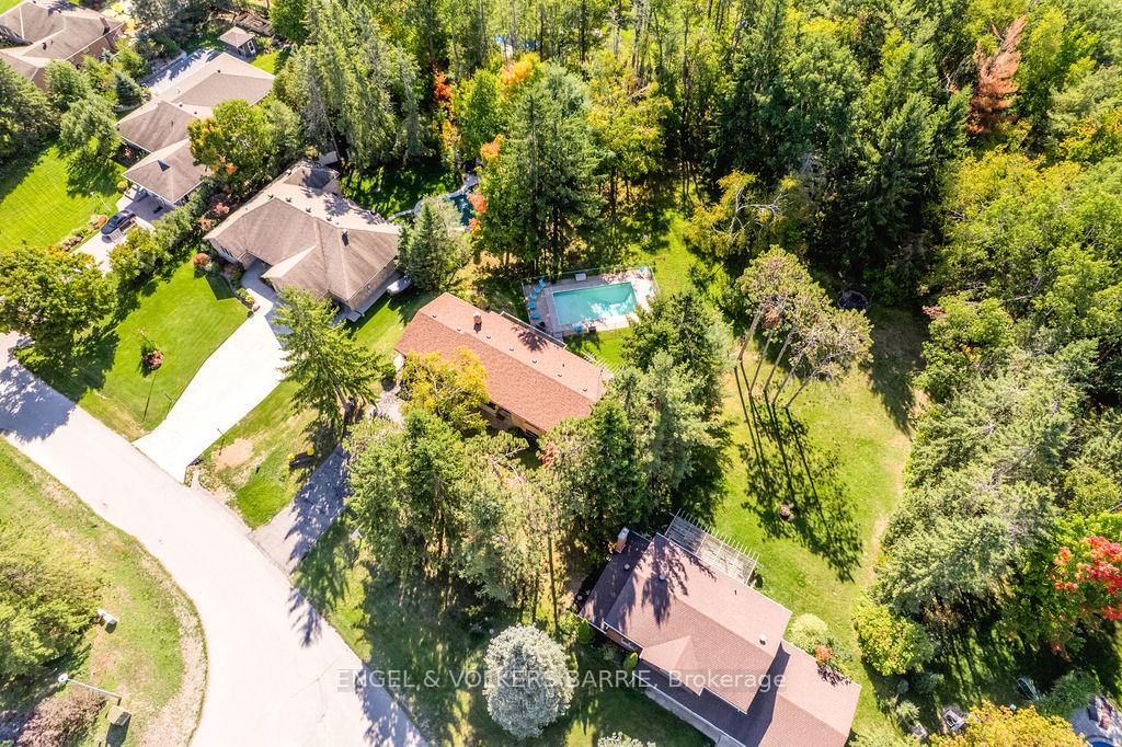 Photo 39 of 41 Willow Landing Road, Springwater, Midhurst — HOMEH