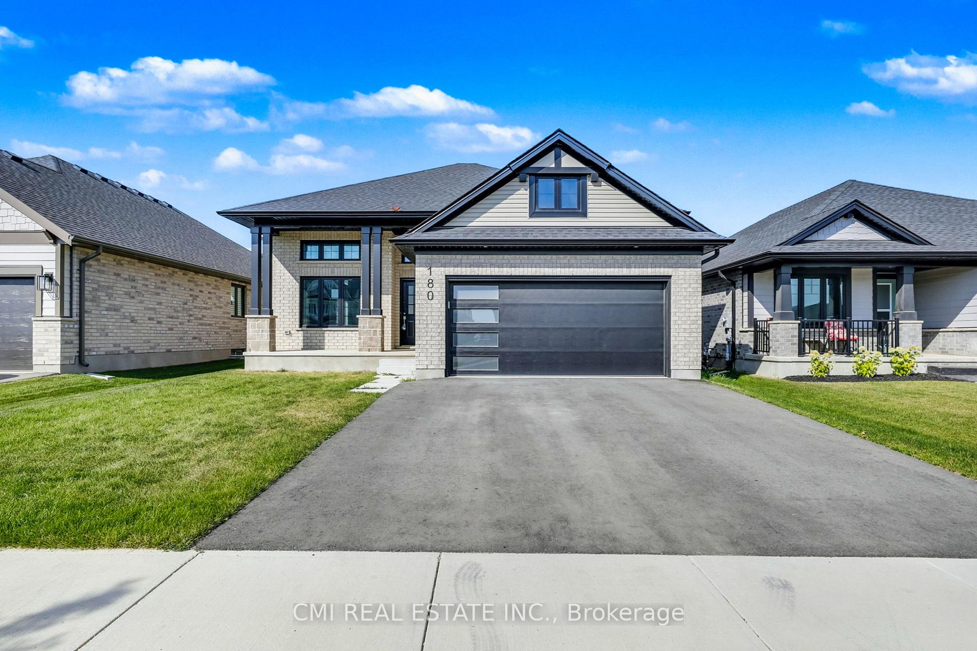 Photo 3 of 180 Renaissance Drive, St. Thomas — HOMEH