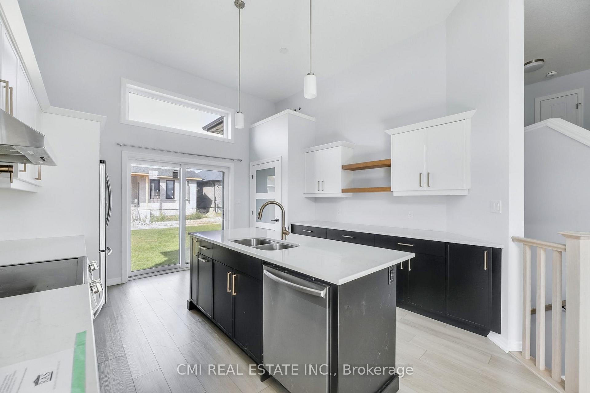 Photo 12 of 180 Renaissance Drive, St. Thomas — HOMEH
