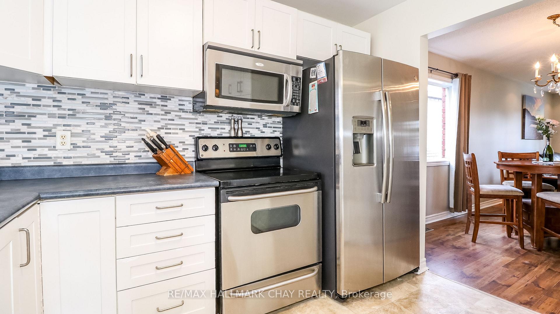 Photo 19 of 5 Burton Crescent, Springwater, Elmvale — HOMEH